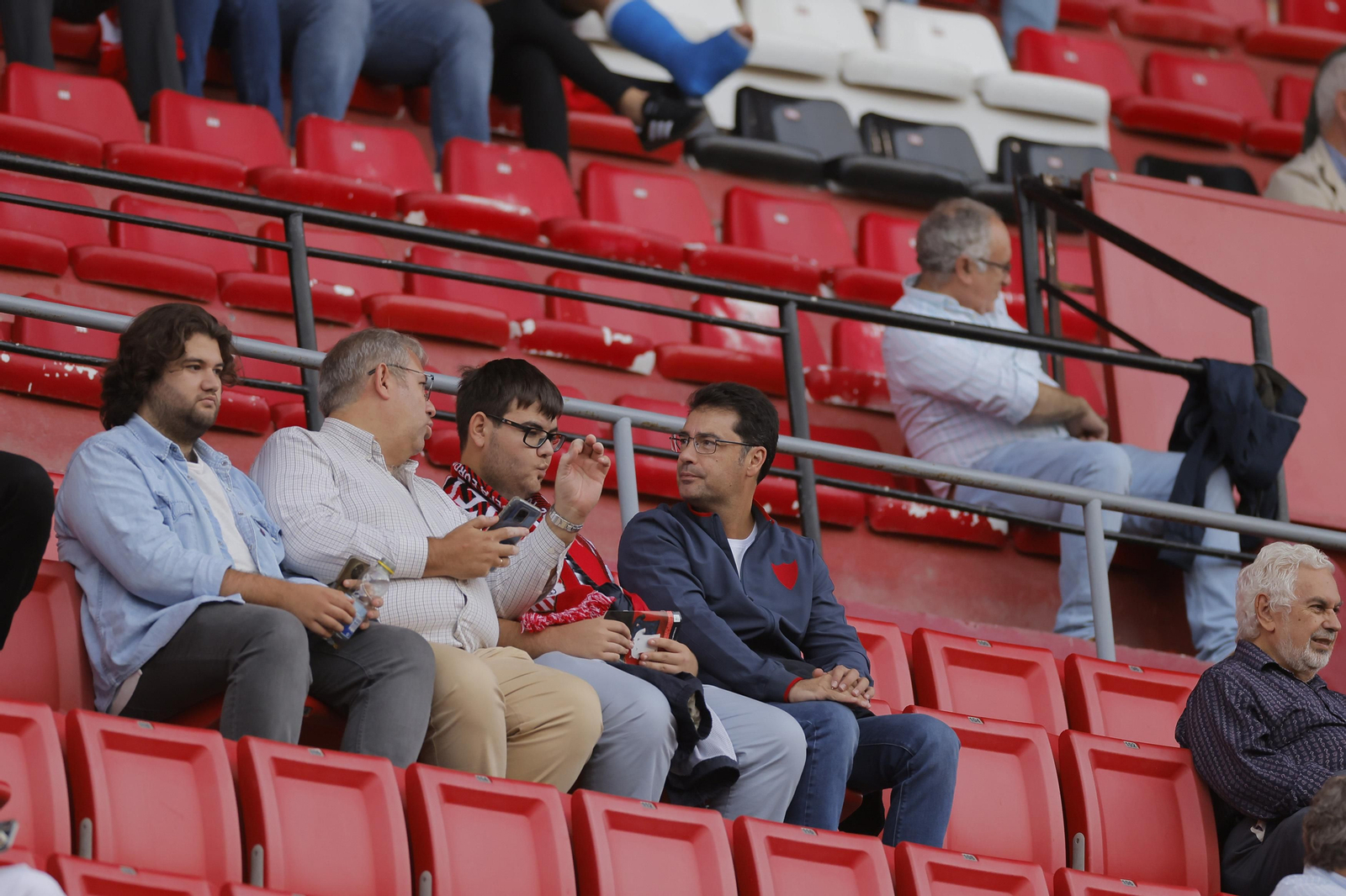 Búscate en las fotos del Sevilla-Madrid