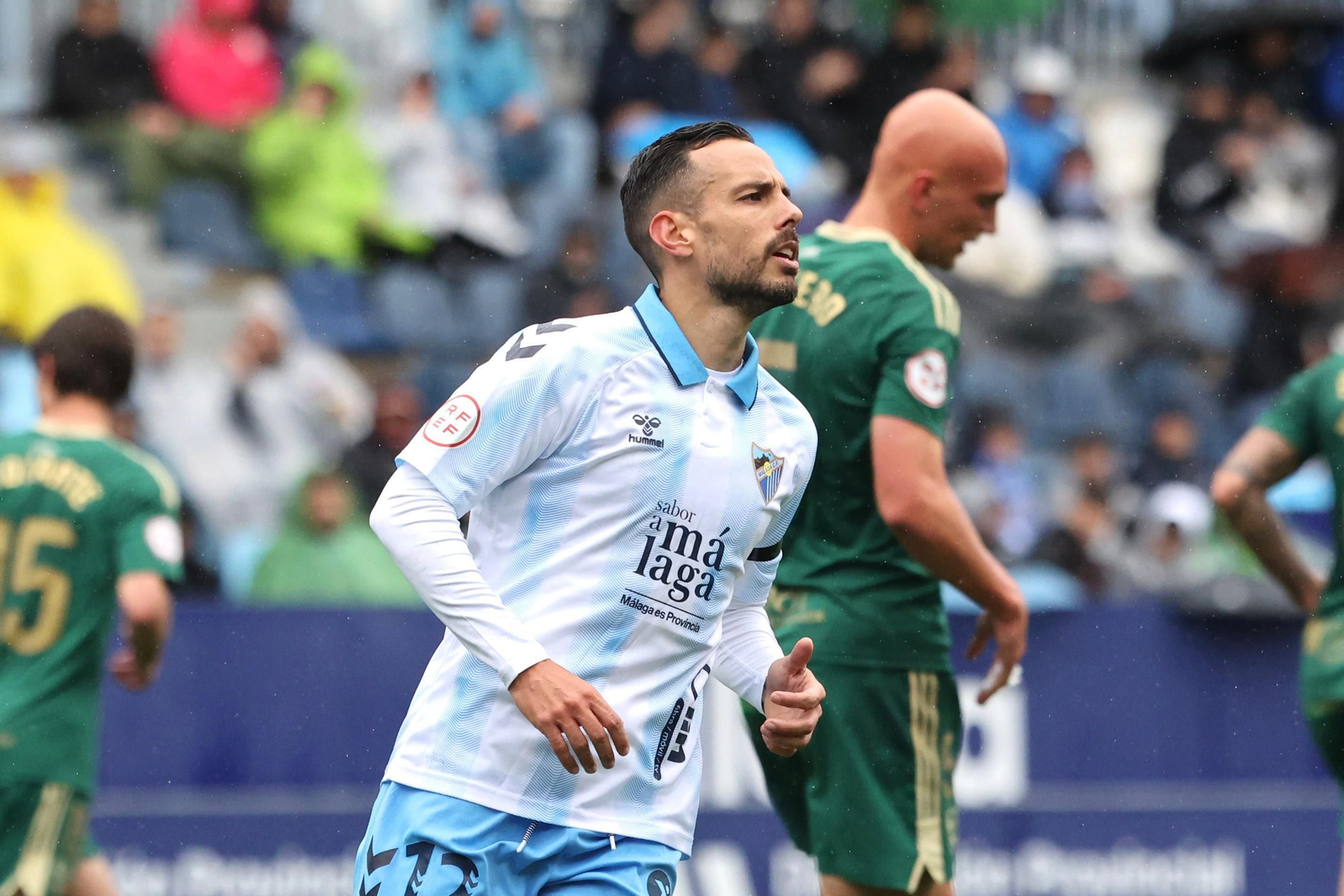 El Málaga CF-Linares Deportivo, en fotos El Málaga CF-Linares Deportivo, en fotos