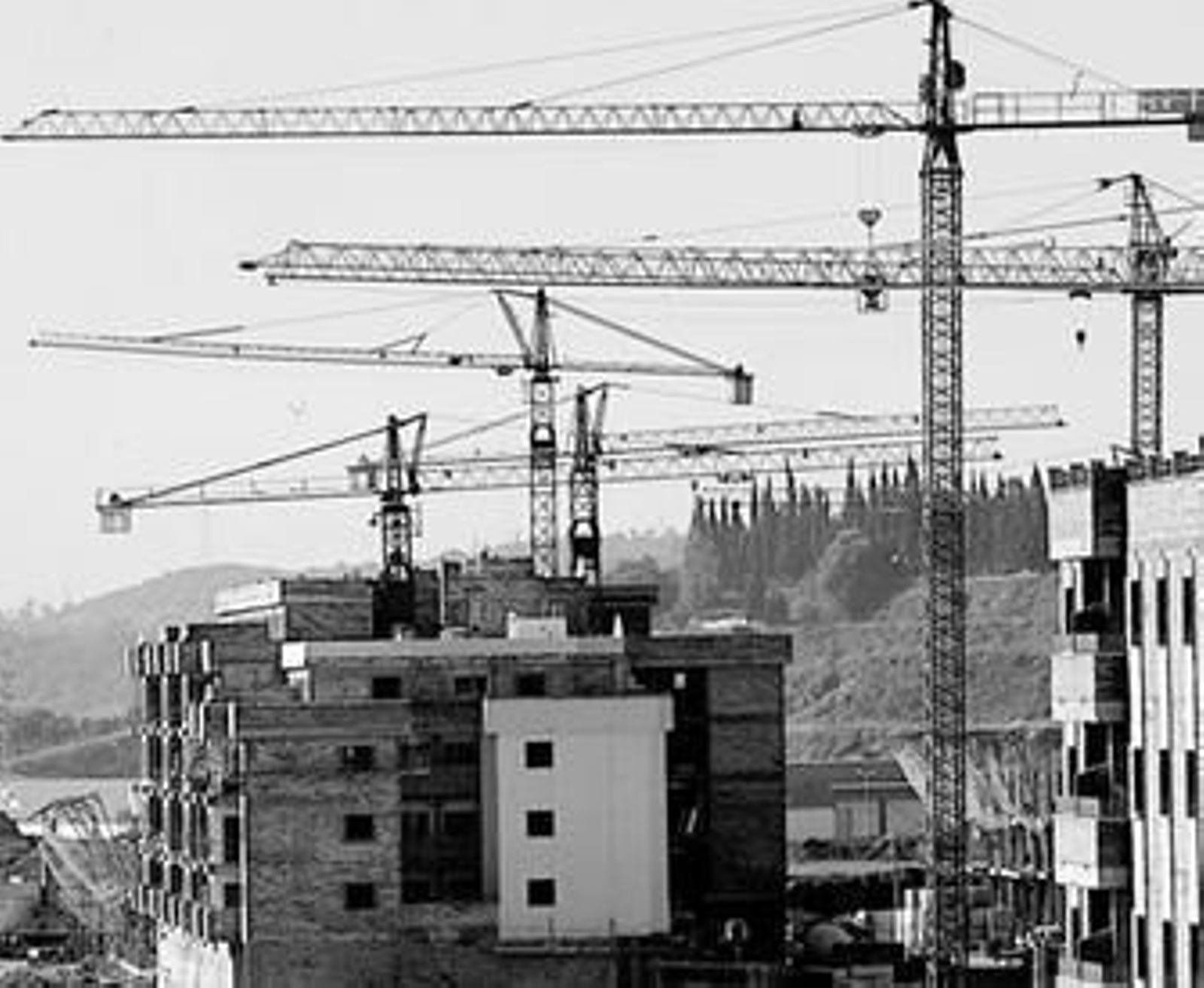 La falta de demanda y de financiación fueron la clave de las dificultades en la construcción en el pasado año.