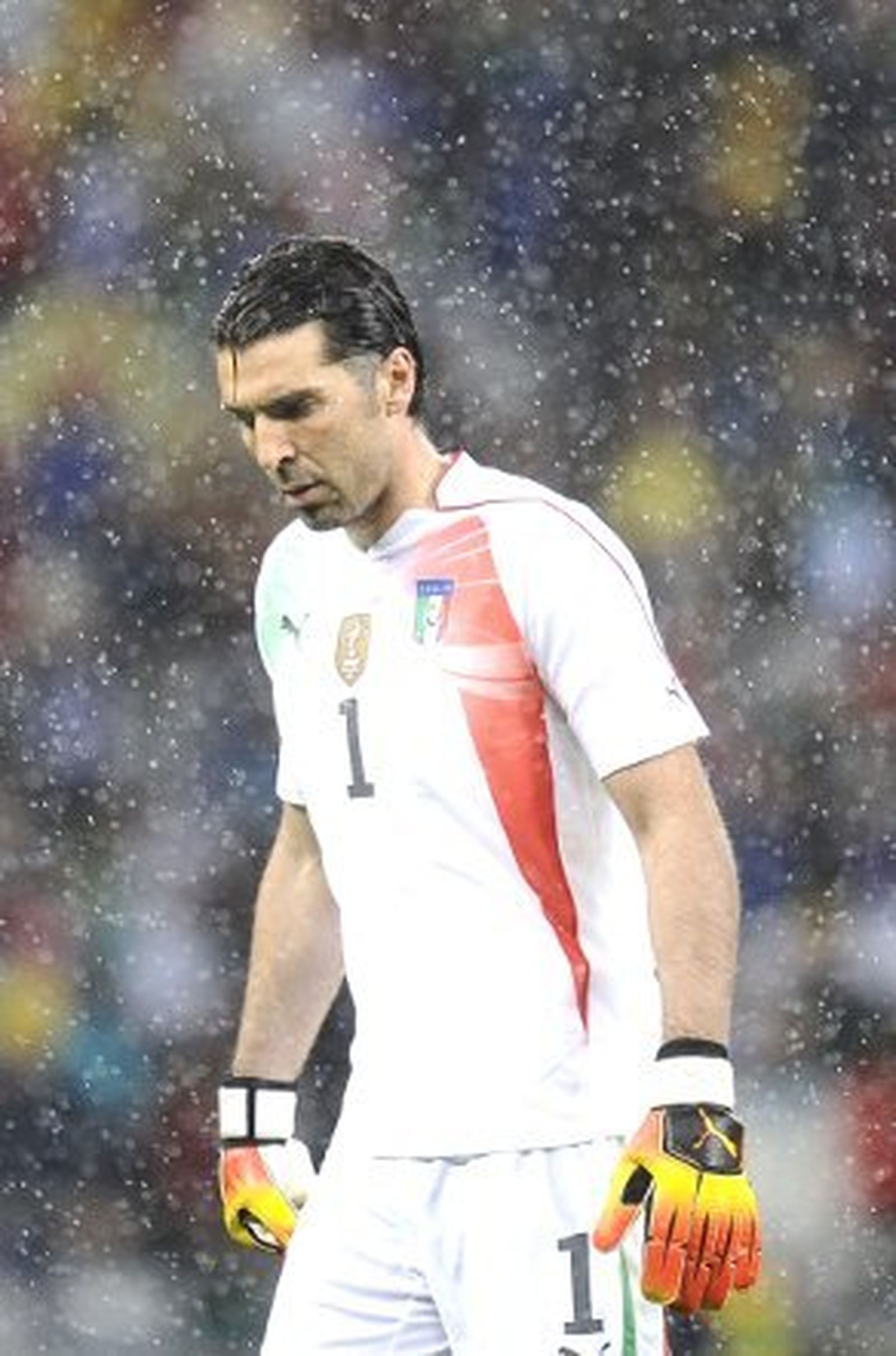 Buffon, fuera del Mundial por ahora