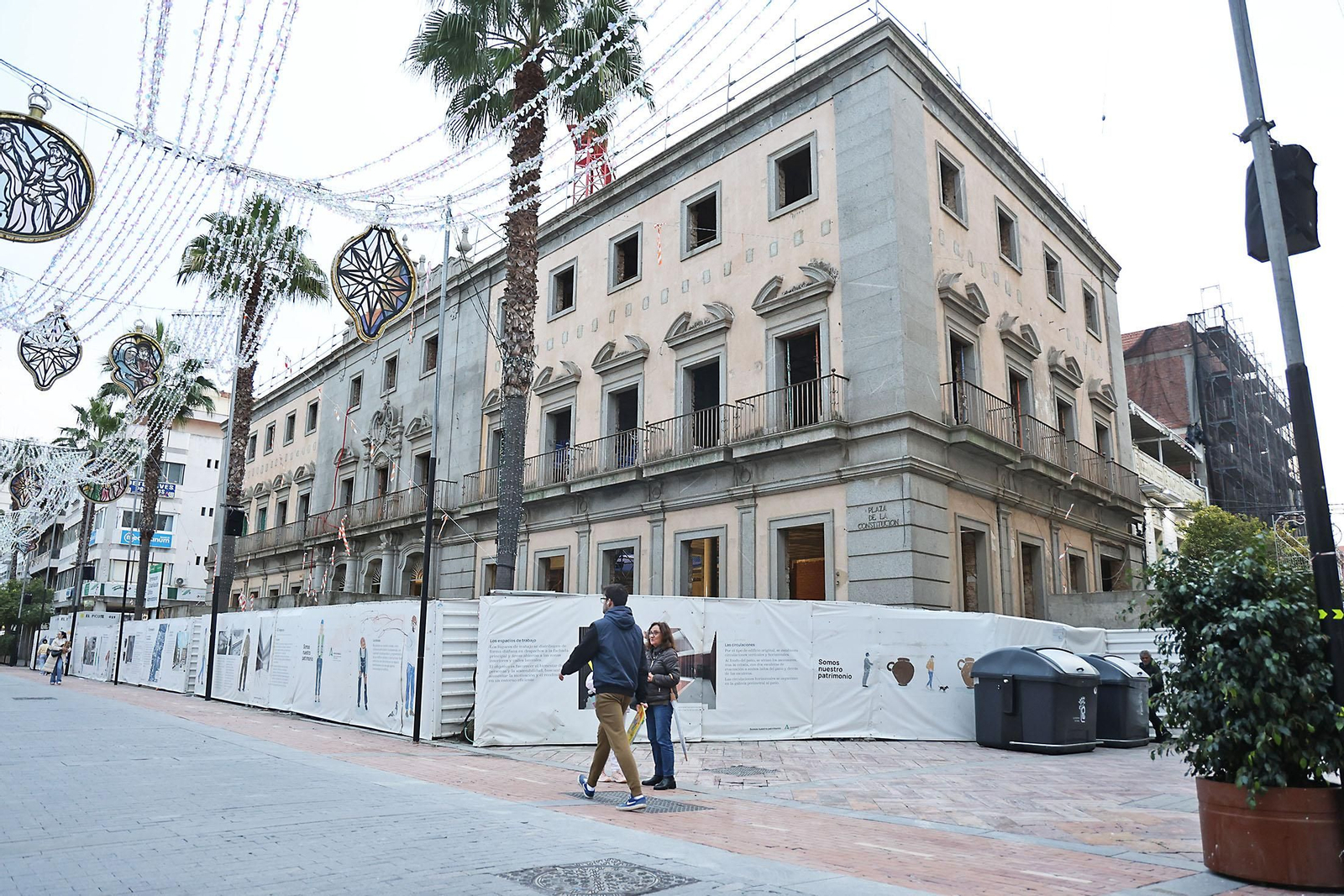 Imágenes de la visita las obras de la antigua Delegación de Hacienda
