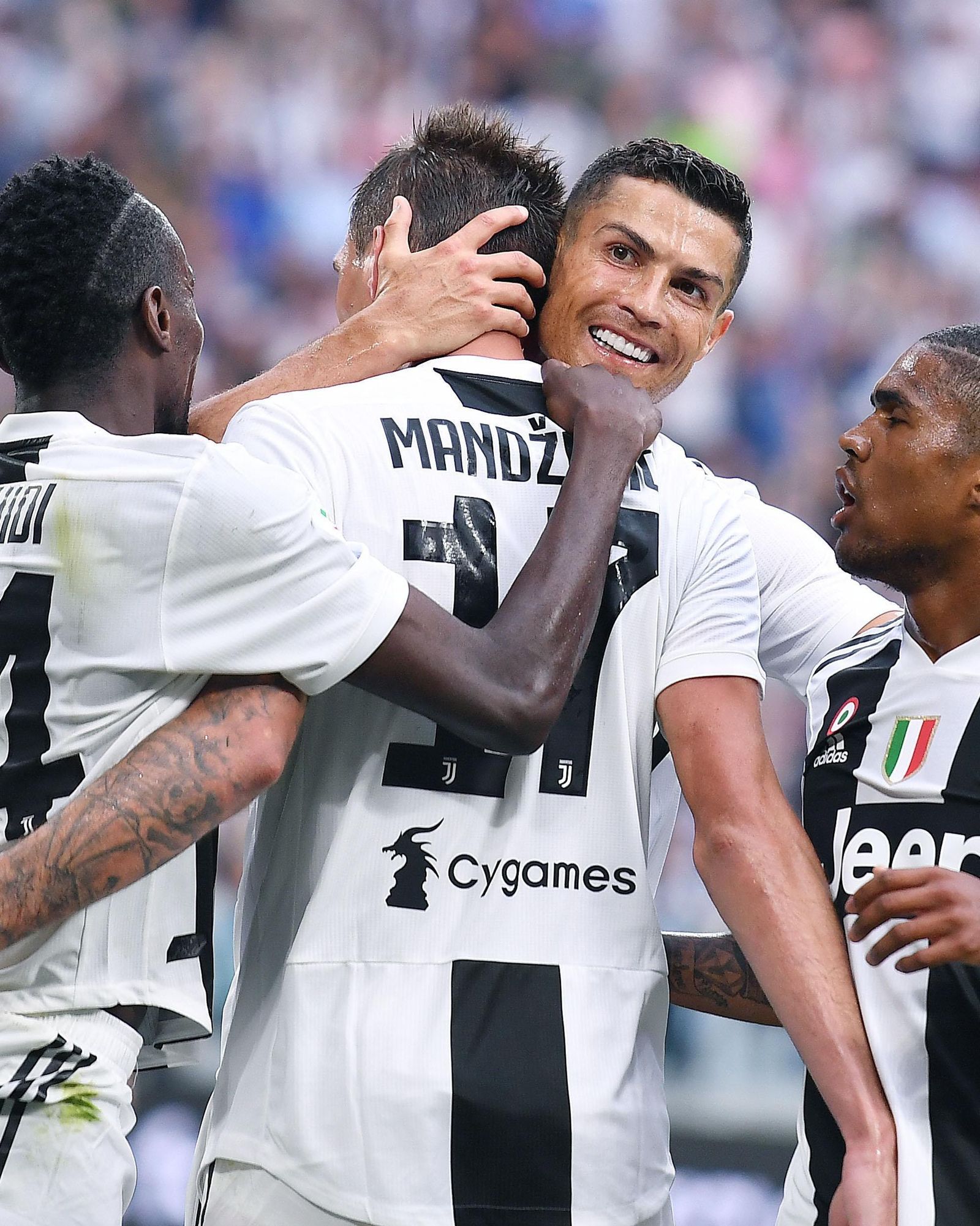 Cristiano no ve puerta en la JuventusDos nuevas medallas para España