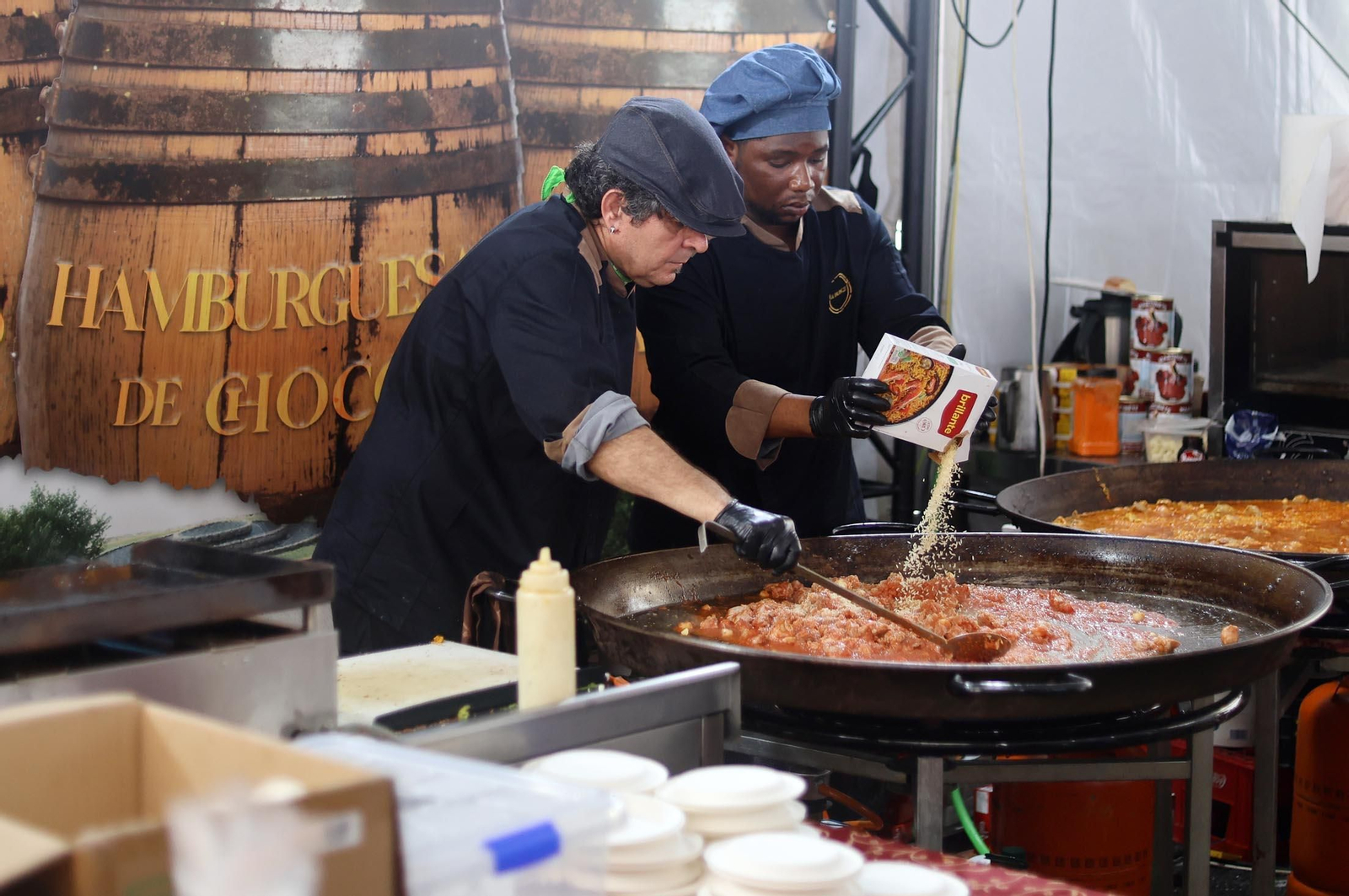 Imágenes de la Feria de la Tapa de Huelva en la mañana del domingo