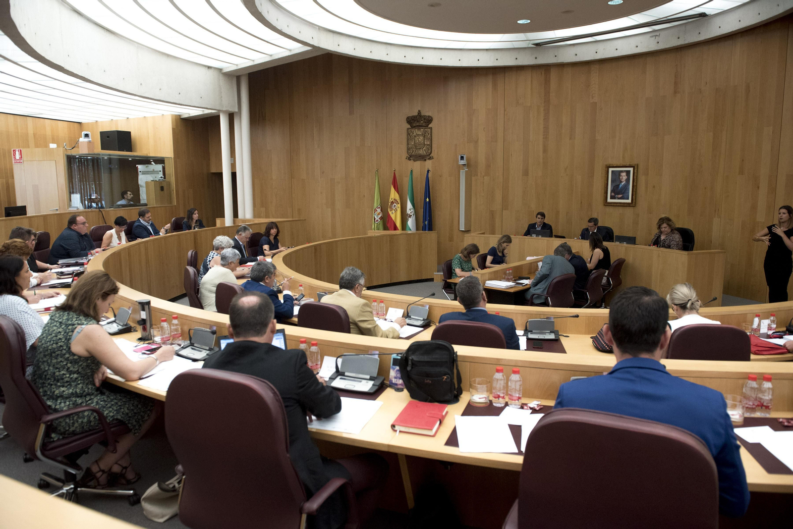 La Diputación de Granada reduce su deuda en un 21%