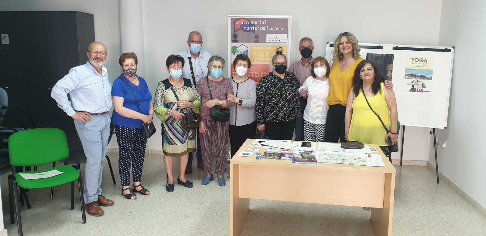 Visita a uno de los centros sociales municipales.