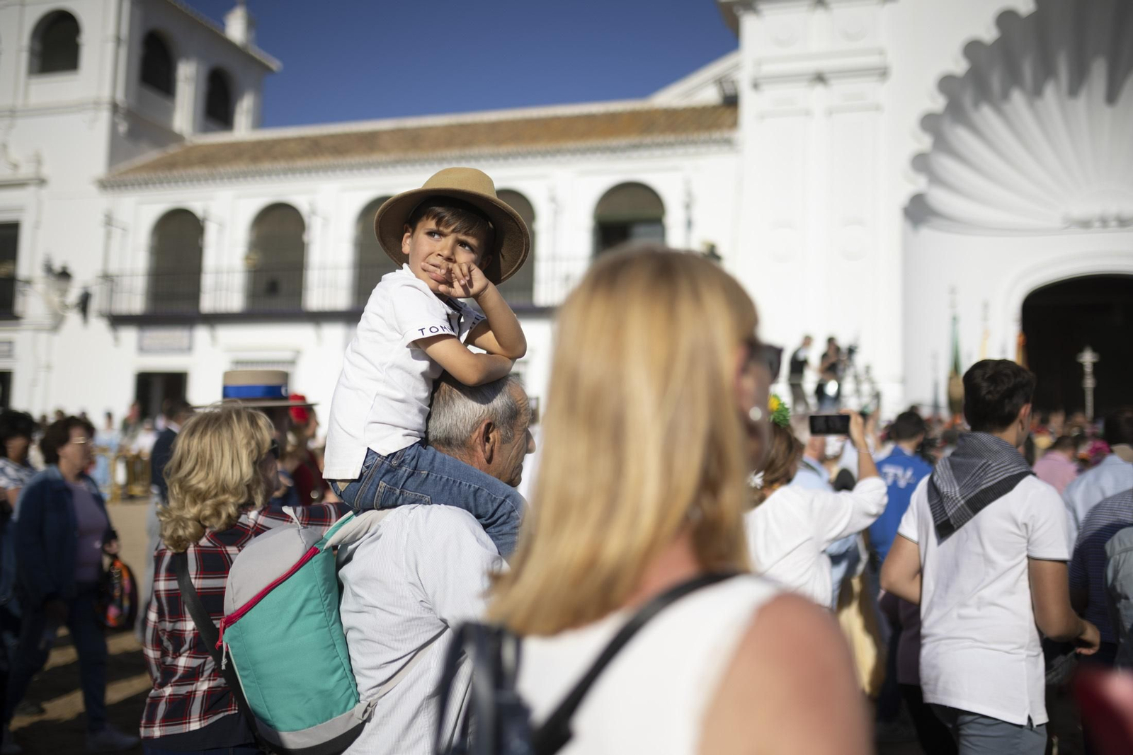 Imágenes de las primeras presentaciones de las hermandades de El Rocío 2024
