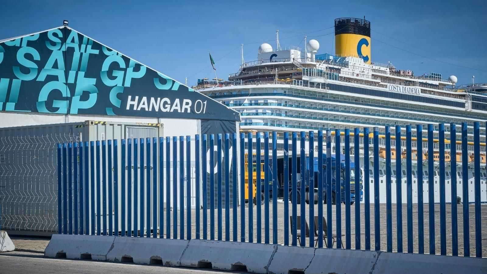 Las navieras de cruceros empiezan a relajar sus restricciones por el covid