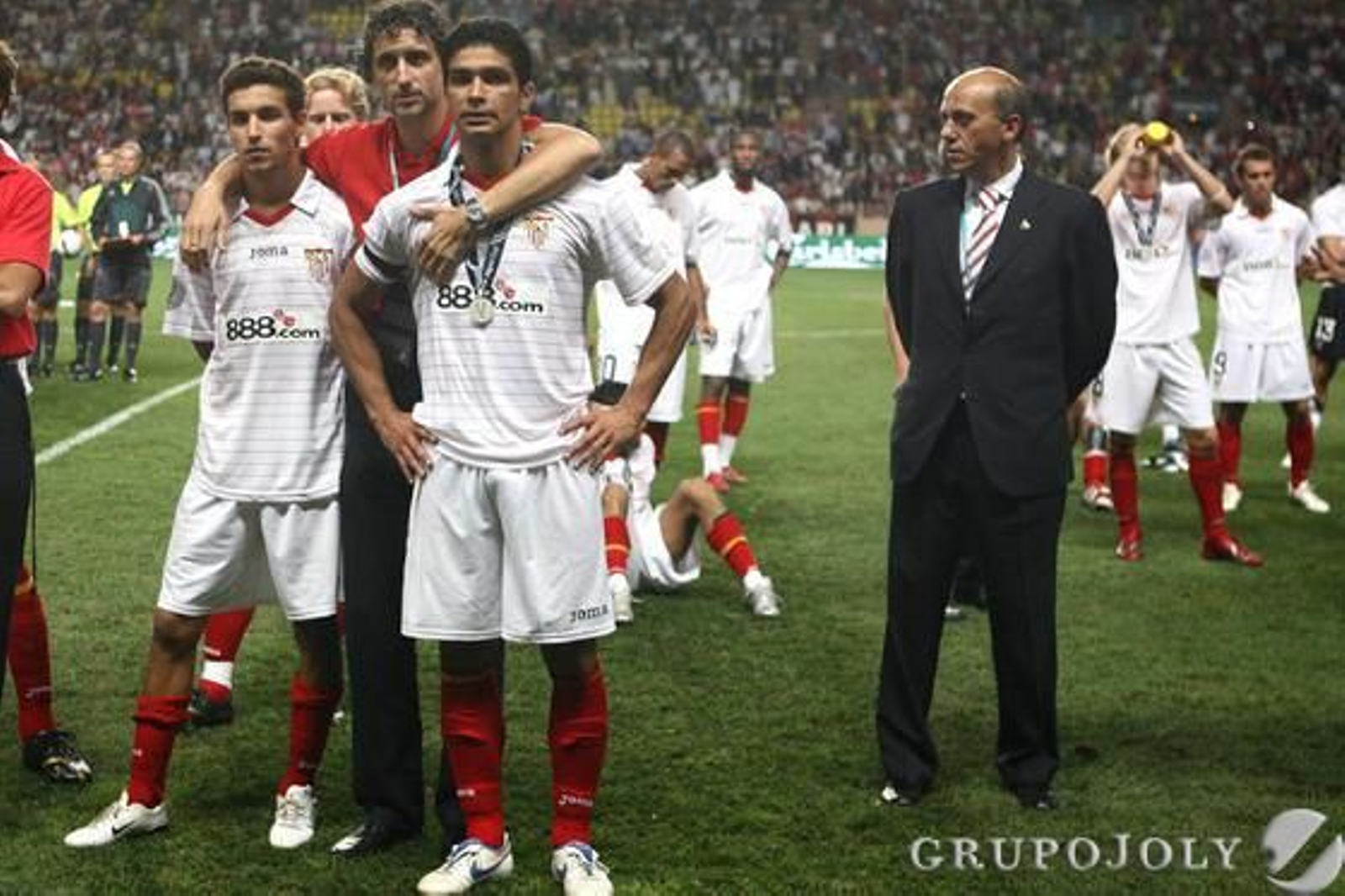 Tras el partido de la final de la Supercopa de Europa en 2007.

Foto: Antonio Pizarro