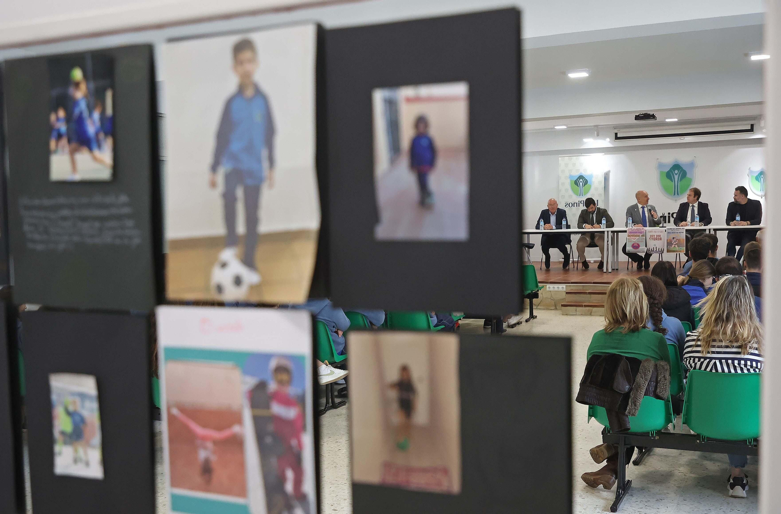 Imágenes de la inauguración de las XXXII Jornadas Culturales del Colegio Los Pinos de Algeciras Imágenes de la inauguración de las XXXII Jornadas Culturales del Colegio Los Pinos de Algeciras