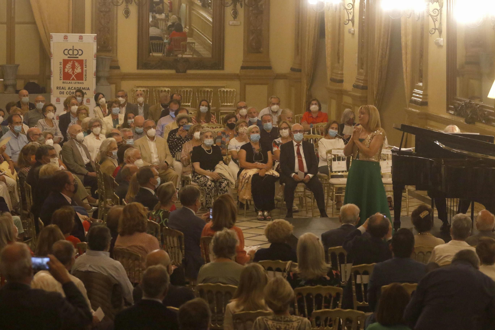 La gala lírica a beneficio de la Real Academia de Córdoba celebrada en el Círculo, en fotografías