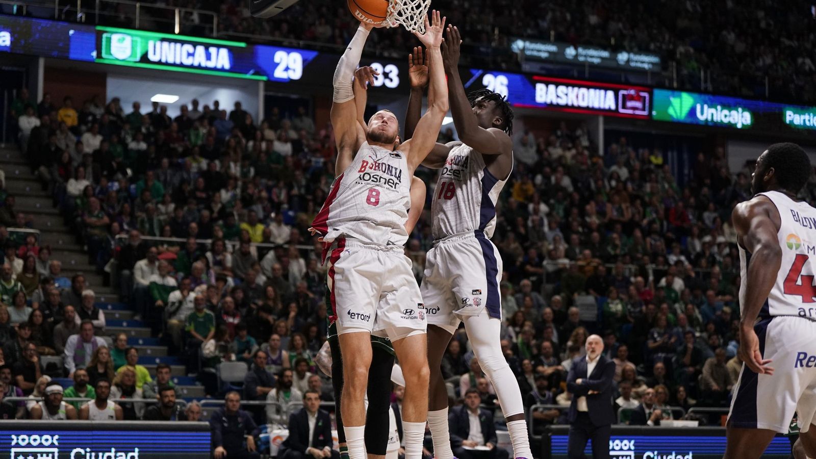 Las fotos del Unicaja-Baskonia