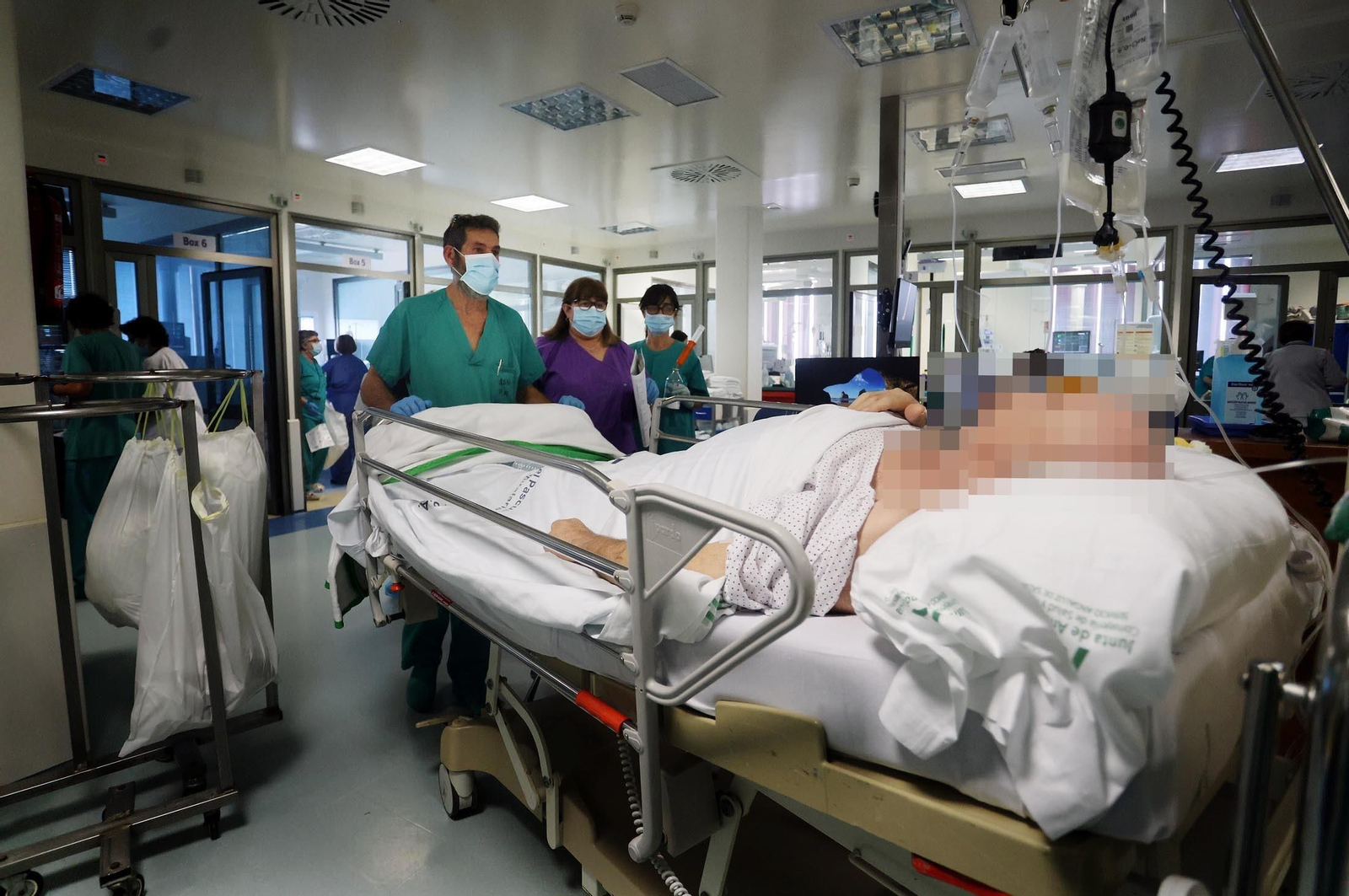 Imágenes de la UCI del Hospital Infanta Elena en Huelva