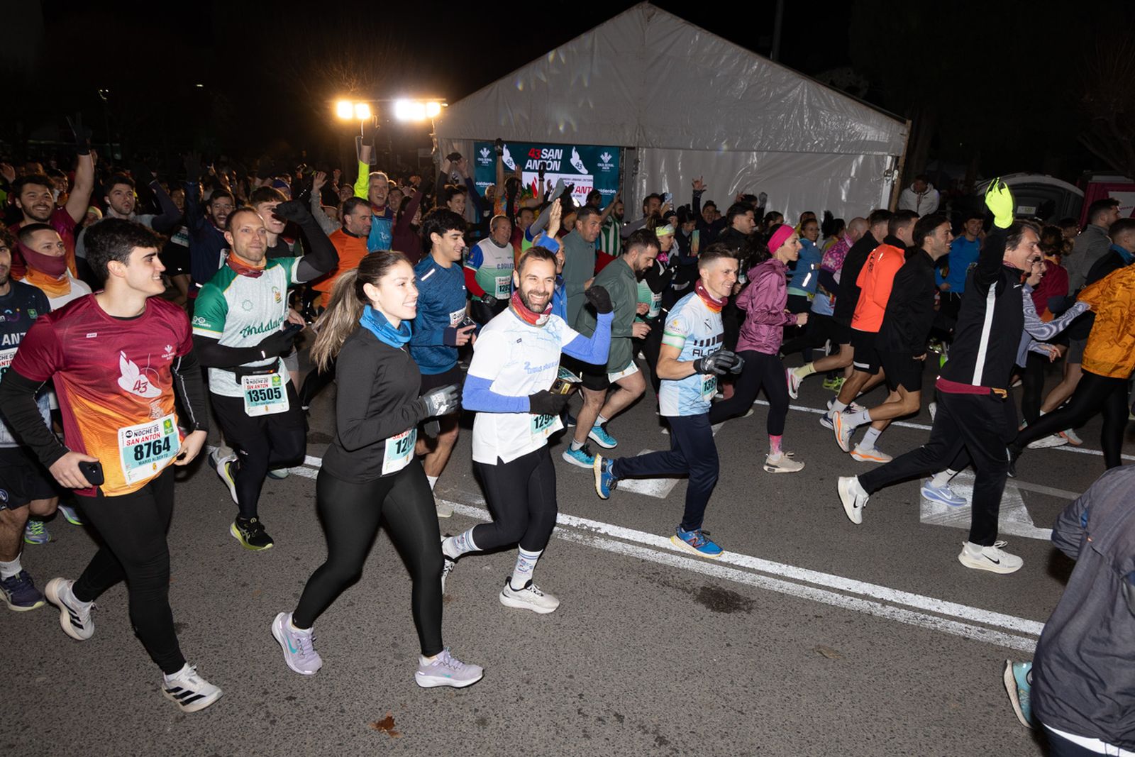 Encuéntrate en la salida de la Carrera de San Antón 2026, en imágenes (3)