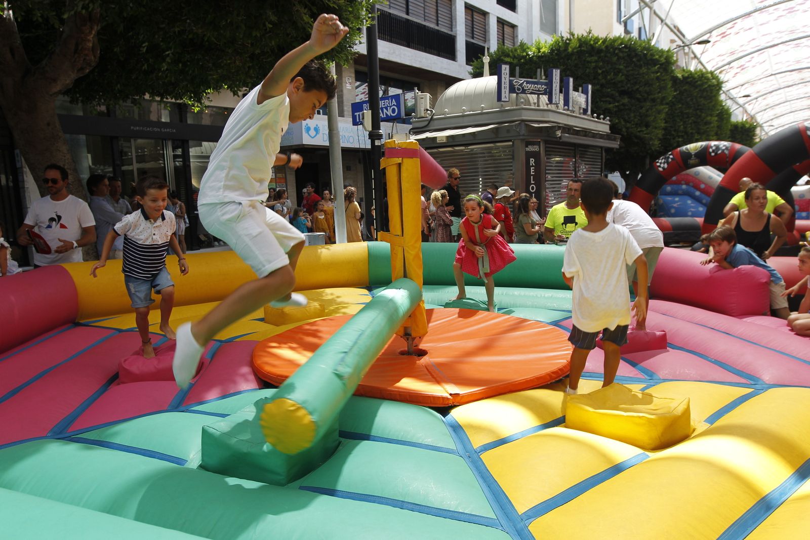 Fotogalería actividades infantiles. Feria de Almería 2019