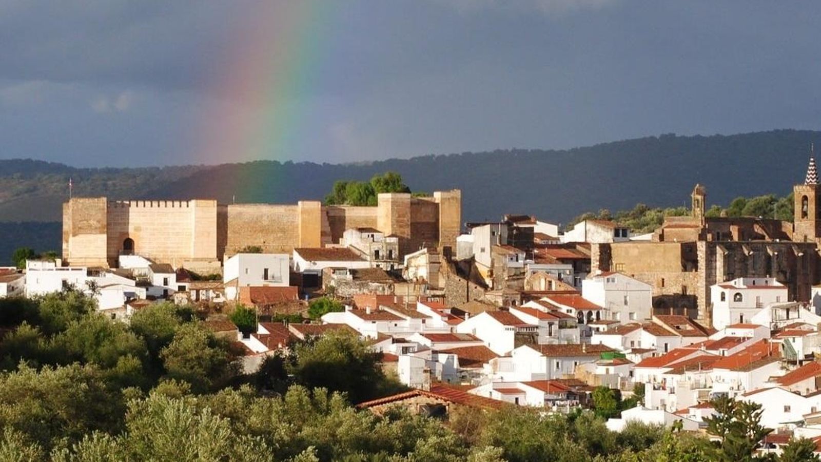 Castillo de Aroche