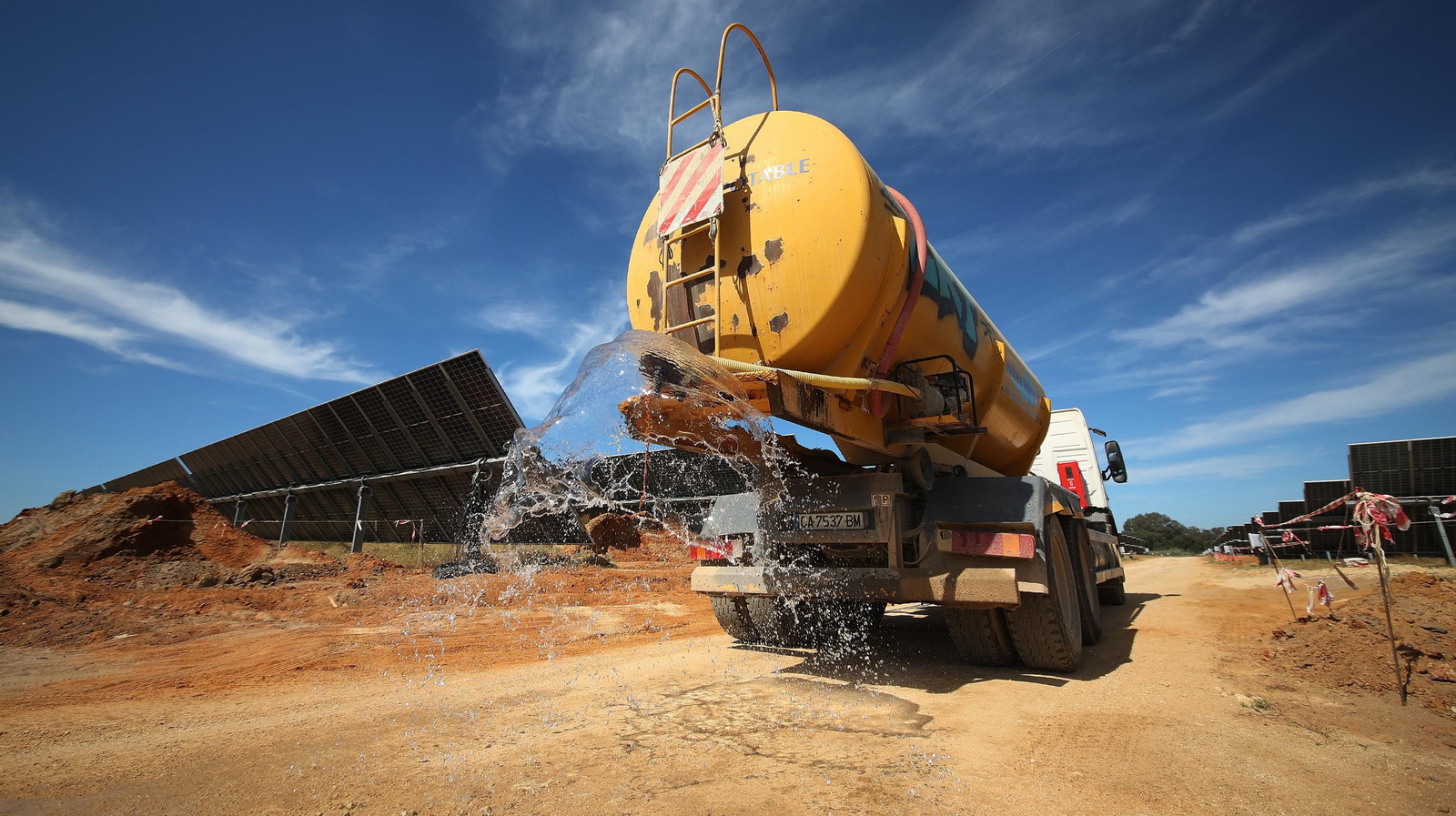 Imágenes de la planta fotovoltaica de la empresa noruega Statkraft en la finca Malabrigo