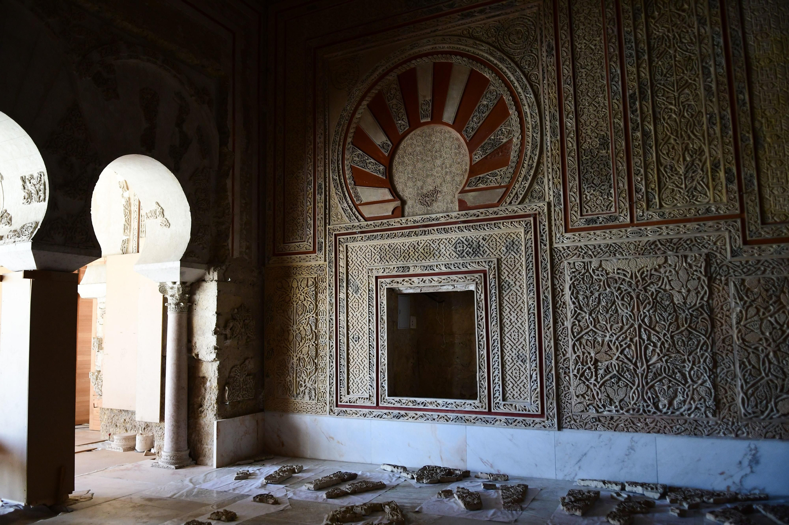 La restauración del Salón Rico de Medina Azahara, en imágenes