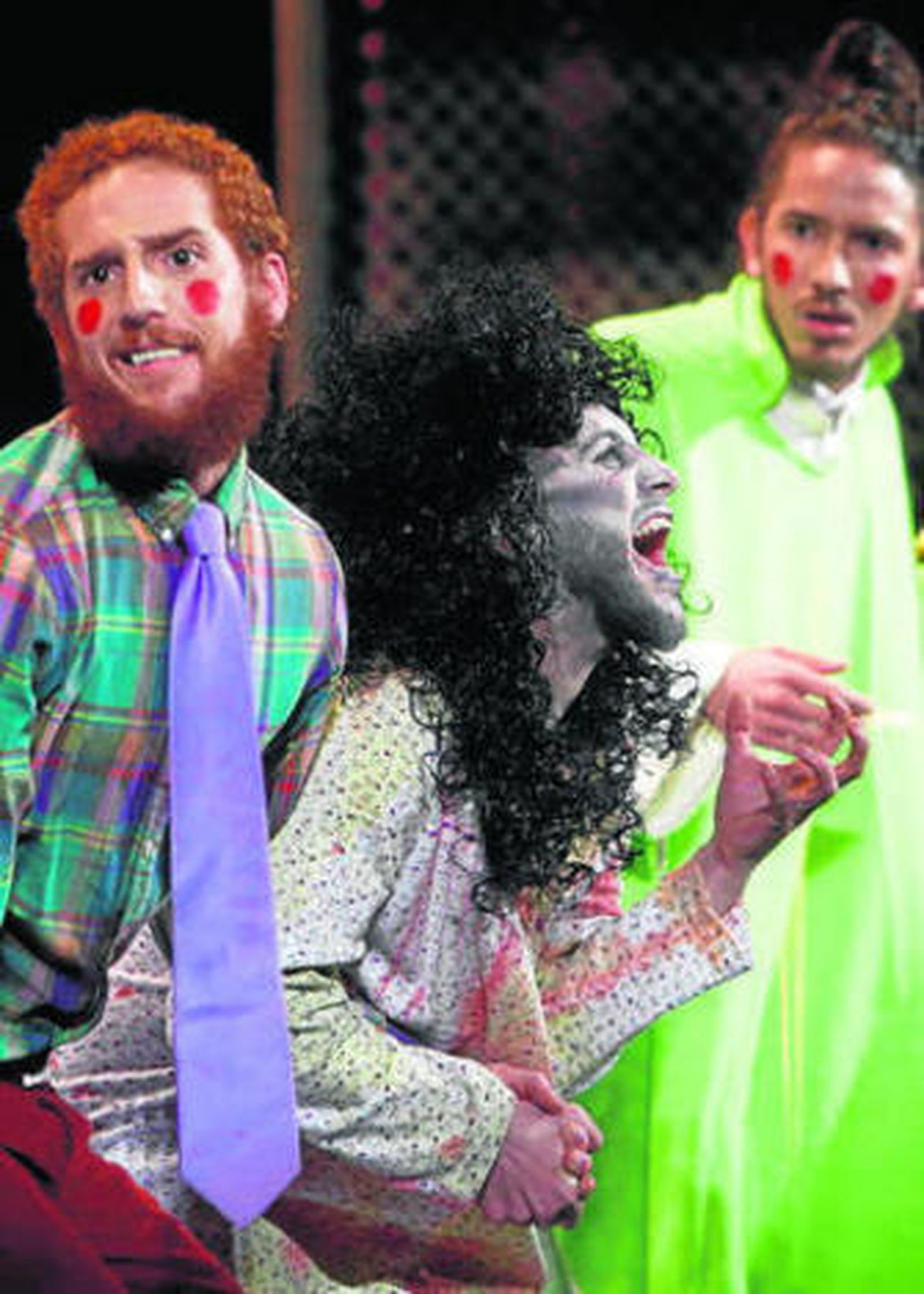 El cuarteto fue en 2016 'Este año salimos de milagro' y la chirigota 'Los que viven de gañote'.