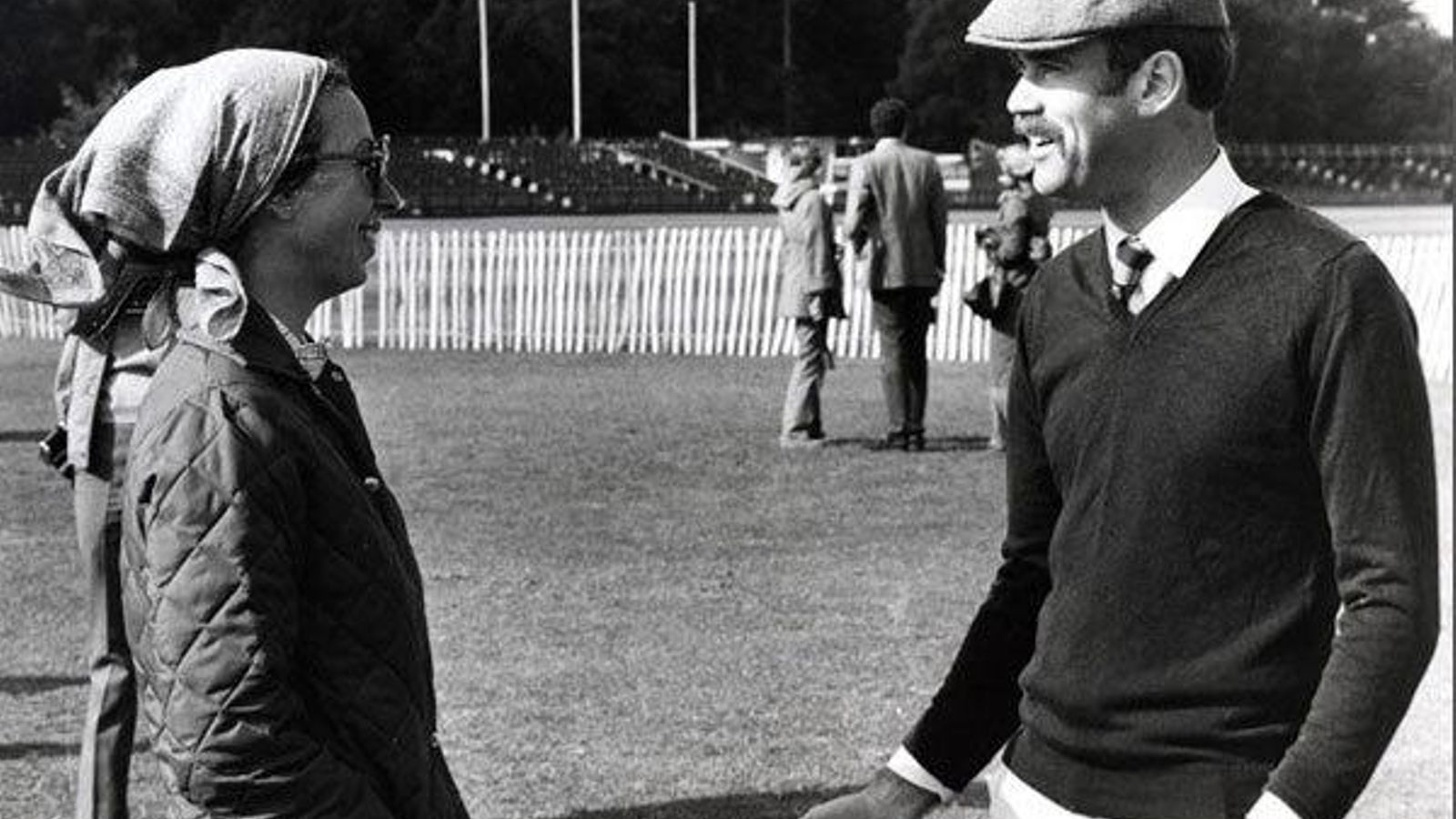 Saunders fue el cochero real de la Isabel II, el duque de Edimburgo y la familia real de Inglaterra.