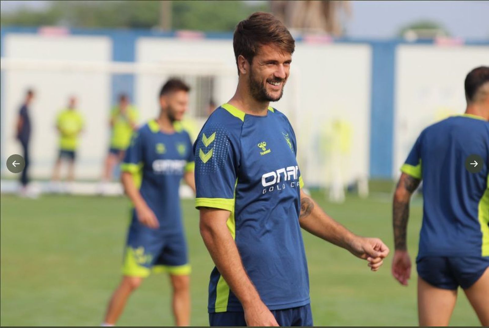 El exbalono Mario Abenza, en un entrenamiento con el UCAM