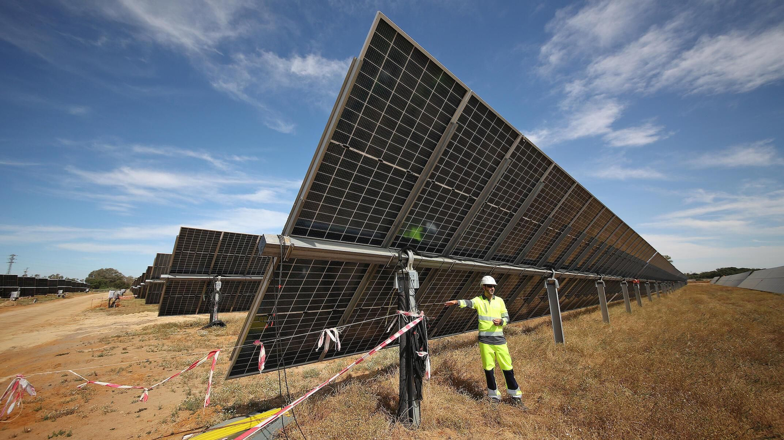 Planta fotovoltaica en una finca de la provincia de Huelva.