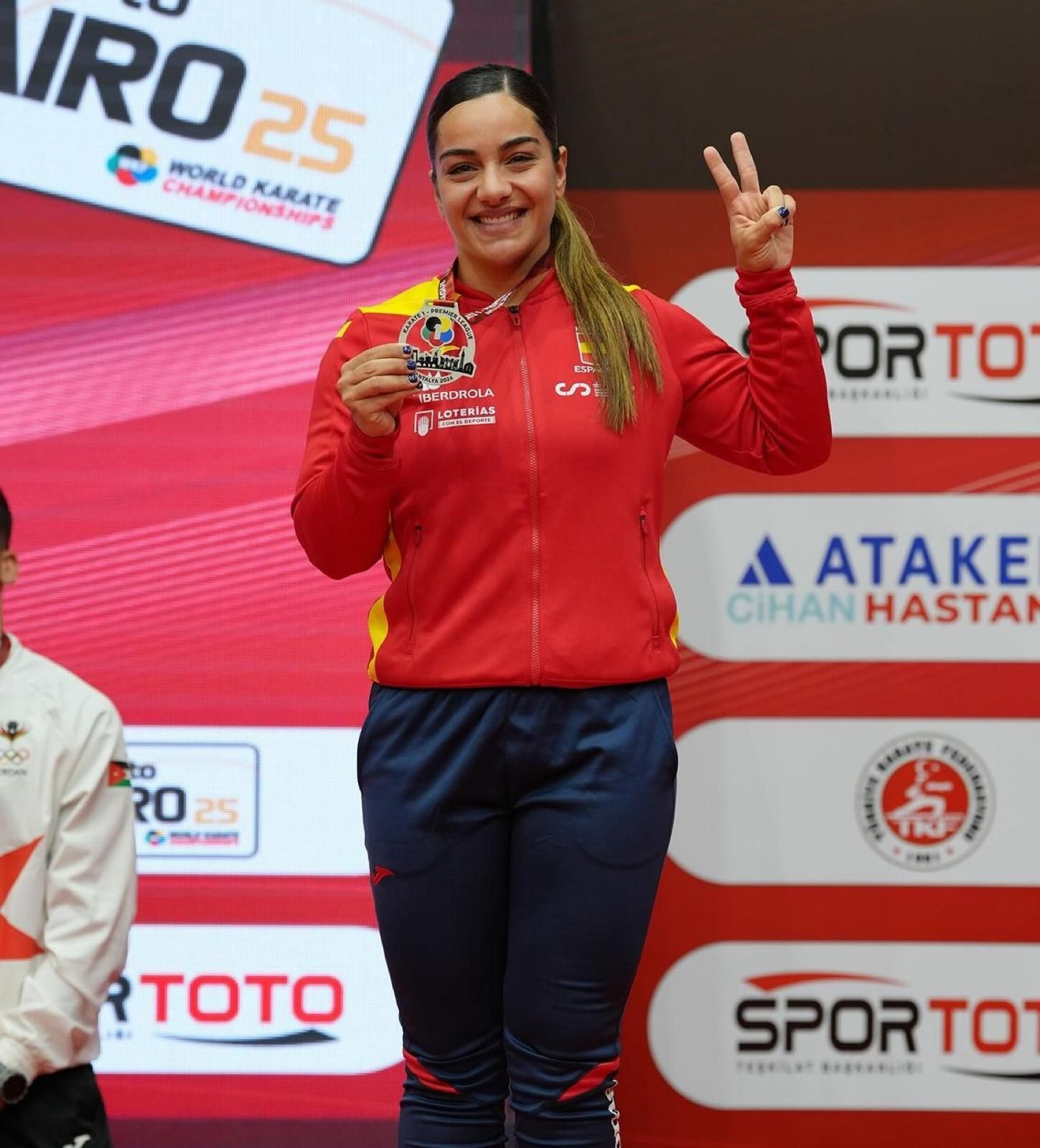 María Torres, plata en la Premier League de Antalya