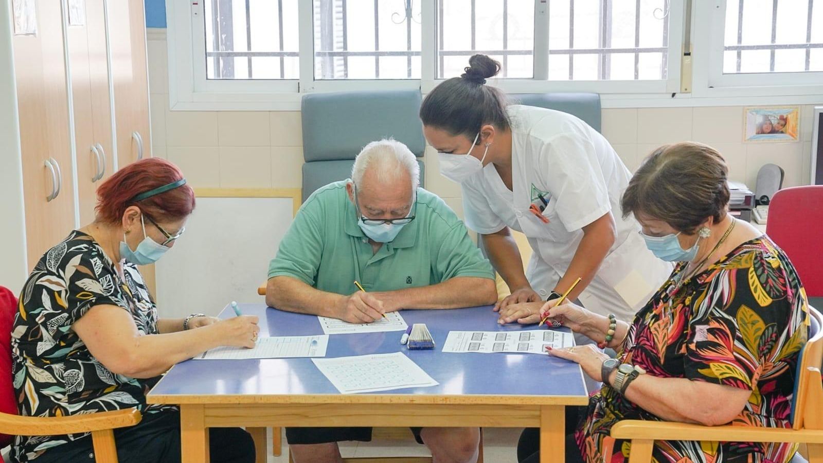 Actividades para los pacientes en el Complejo Alzheimer José Bueno de la Diputación