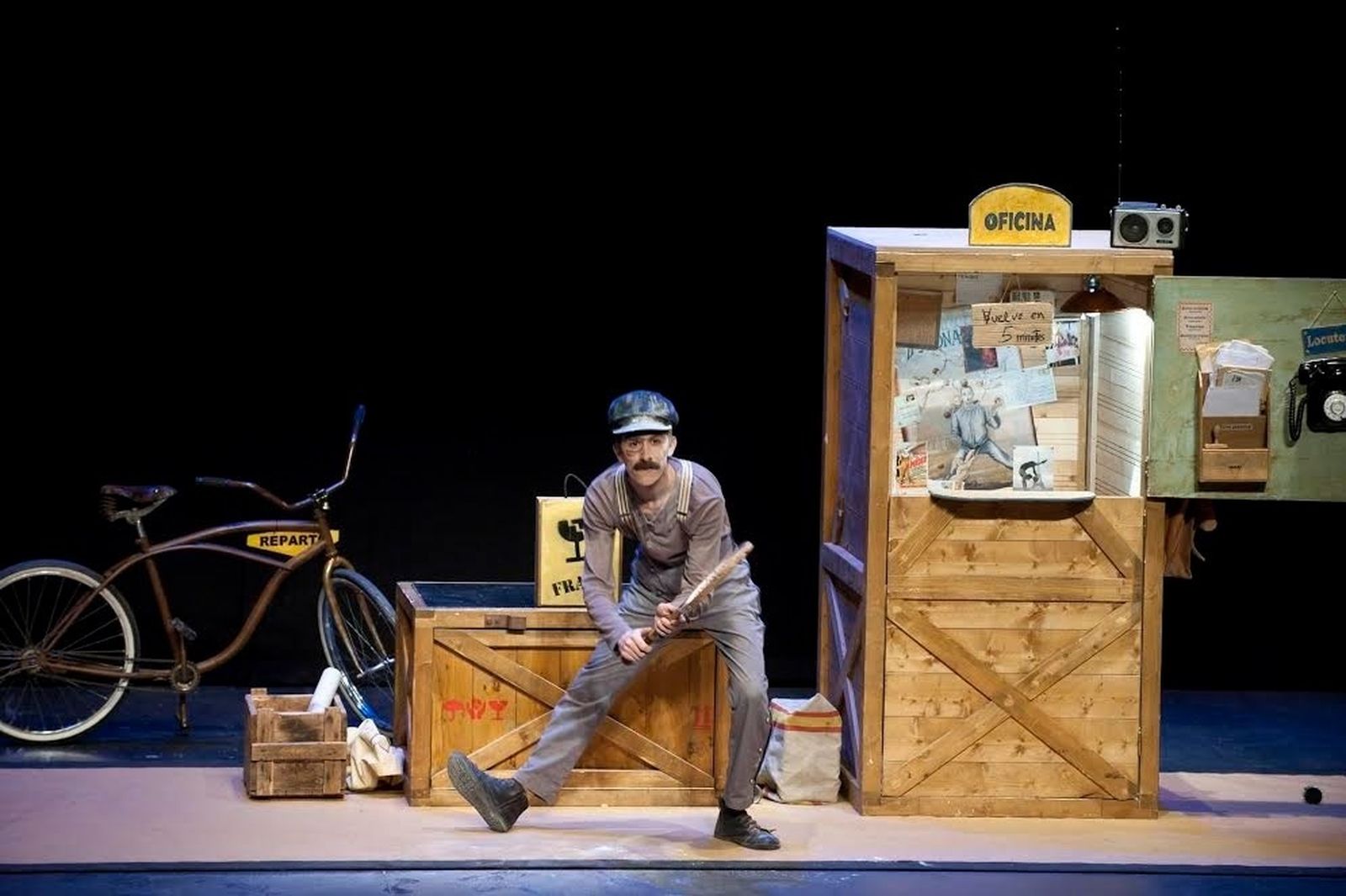 Un momento del espectáculo 'Sin remite' de Quique Méndez.