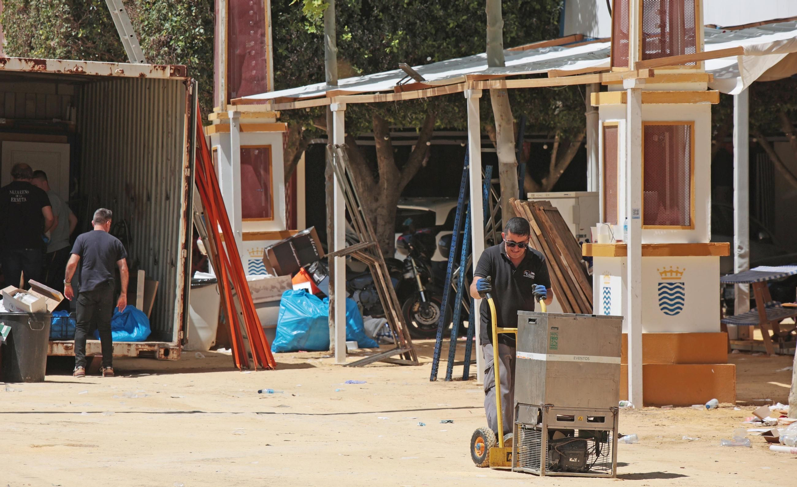 Resaca de la Feria de Jerez, Domingo de recogida y cacharritos
