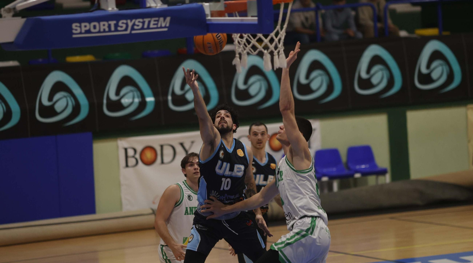 Las fotos del ULB-Andújar de Tercera FEB