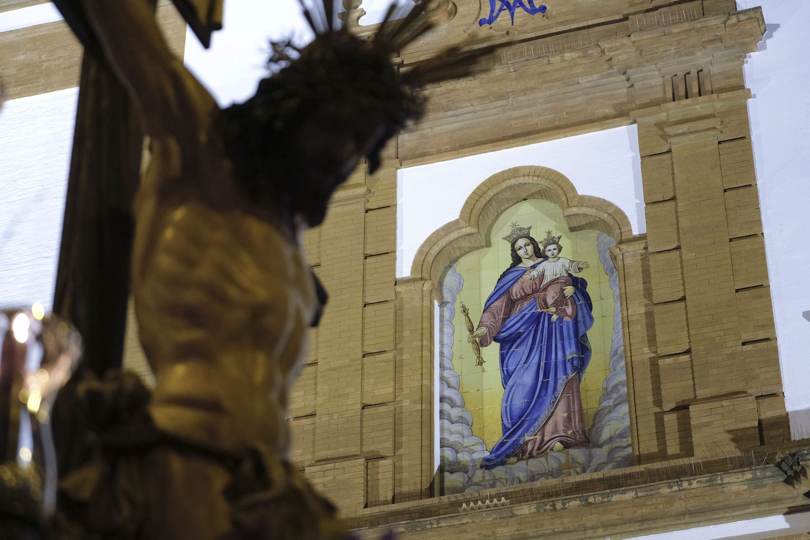 Las imágenes de la Hdad. de Pasión y Muerte (Triana) en la Semana Santa de Sevilla 2024