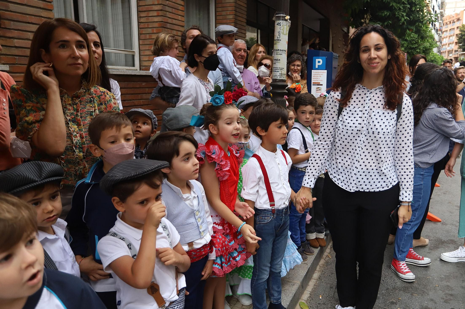 Imágenes de Emigrantes a su paso por el colegio Santo Ángel