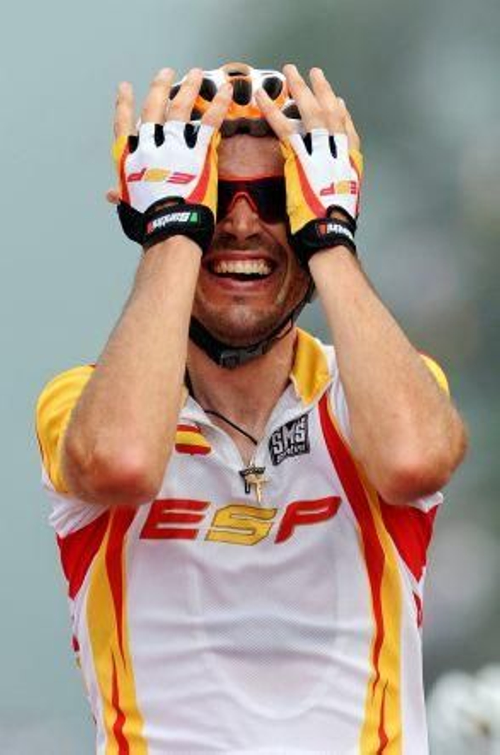 Samuel Sánchez sube de oro a la Muralla China