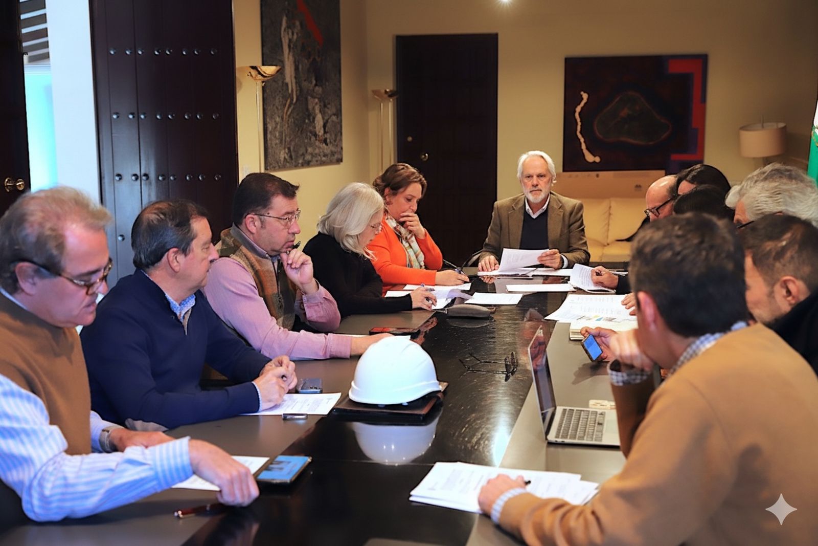 Agustín Muñoz y Belén de la Cuadra, en la reunión de la Comisión Local de Patrimonio Histórico.