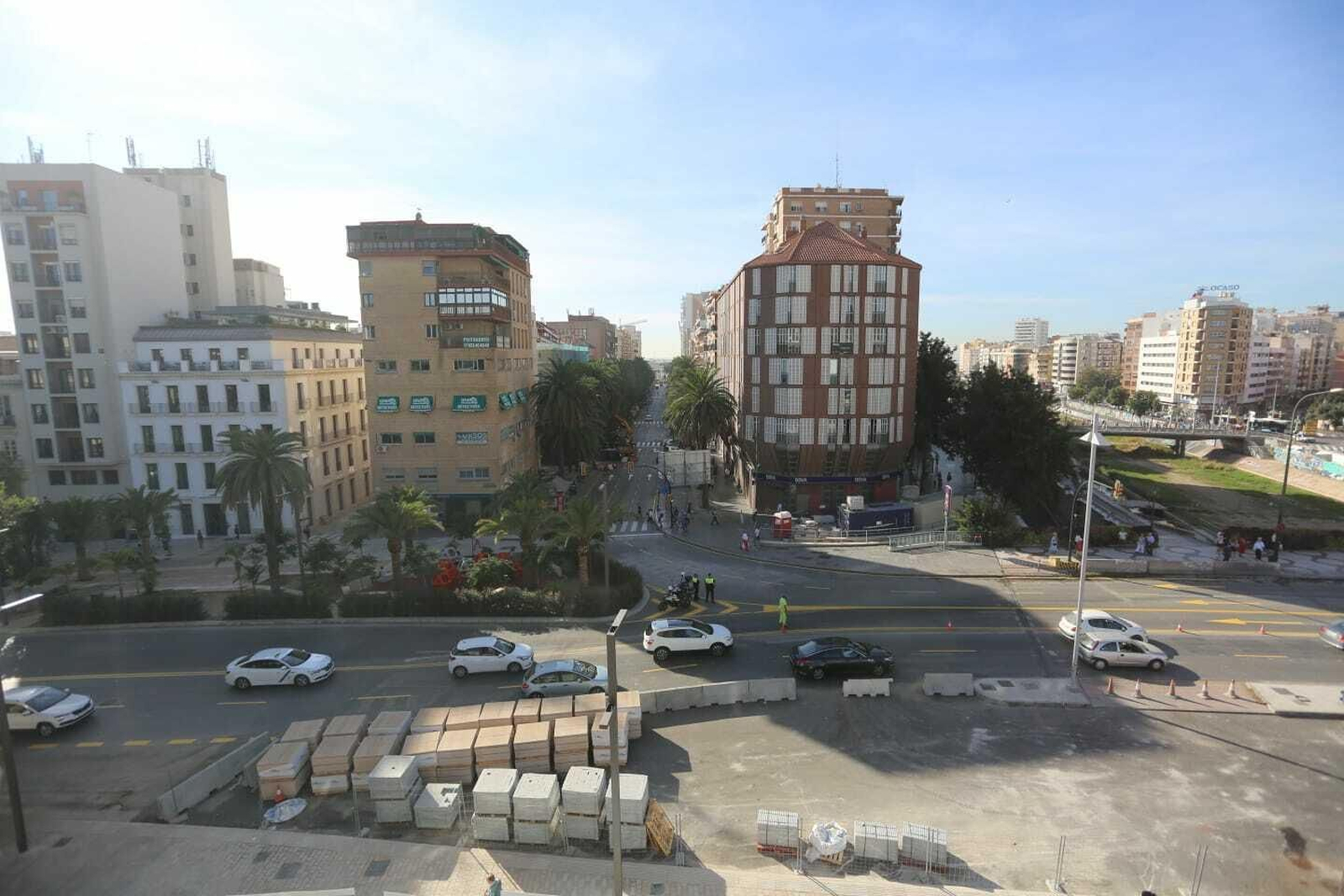 Fotos de la reapertura al tráfico de la Avenida de Andalucía y la Alameda de Colón