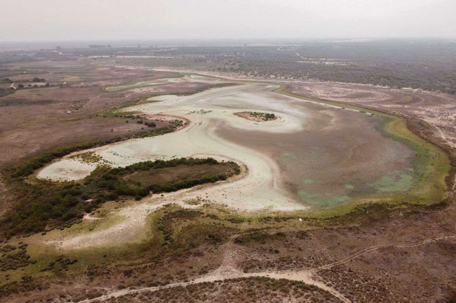 Vista aérea de la laguna de Santa Olalla.