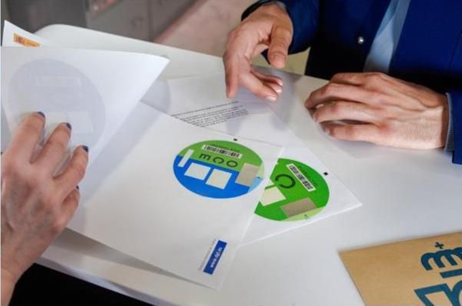 Los distintivos ambientales de la Dirección General de Tráfico (DGT)