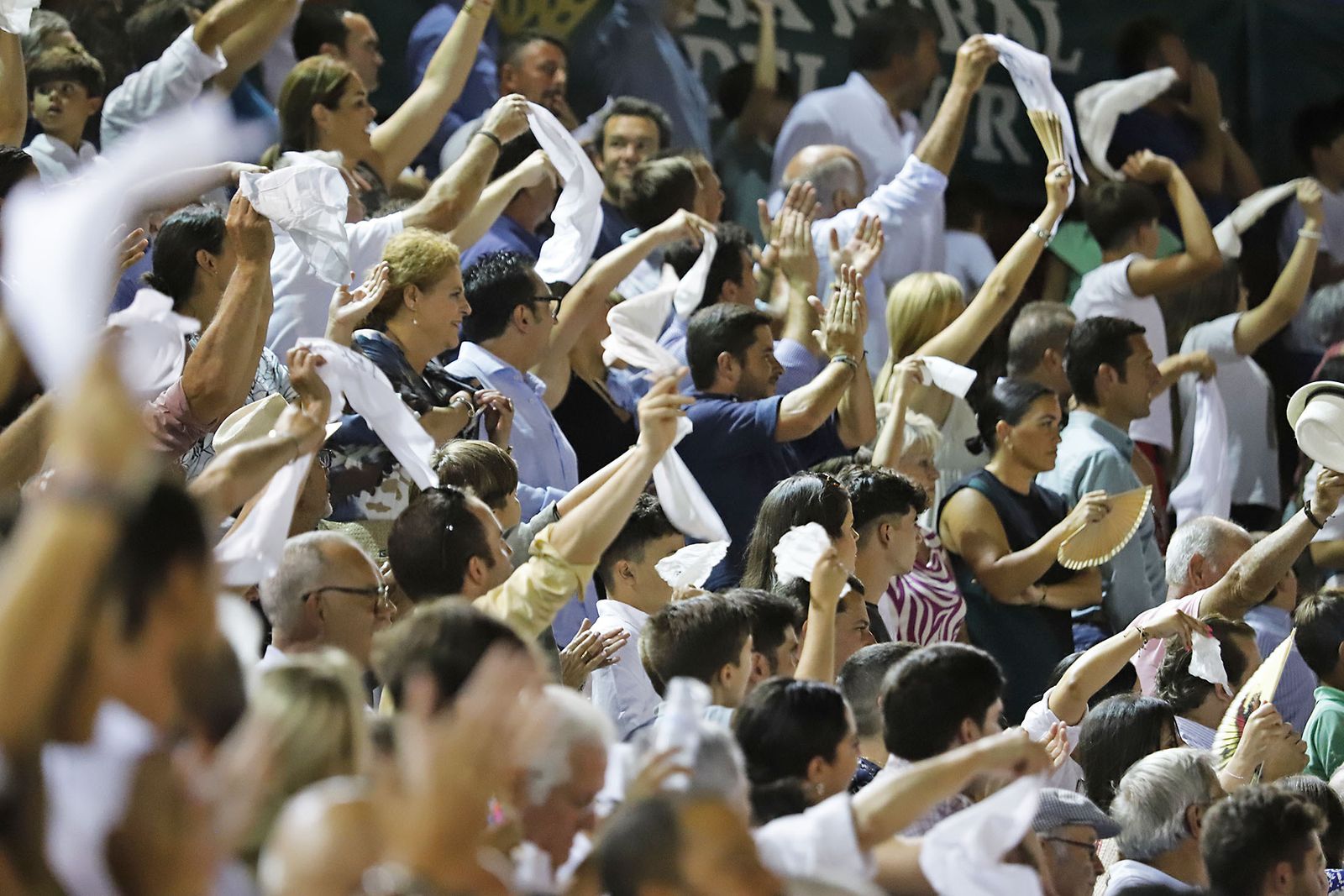 COLOMBINAS 2023: Festejo del miércoles de la Feria Taurina