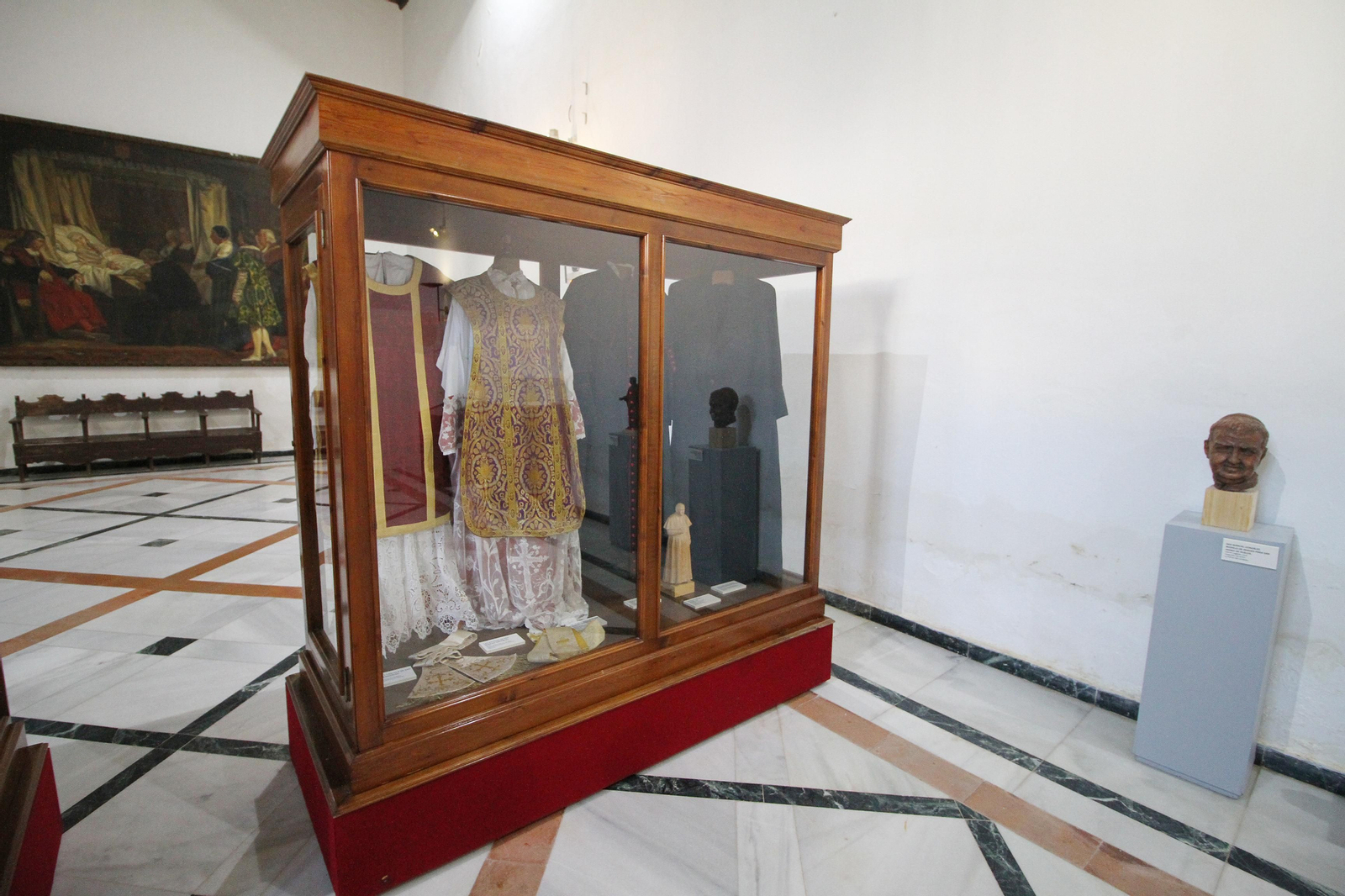 La inauguración de la exposición 'Arcipreste de Huelva, San Manuel González', en imágenes