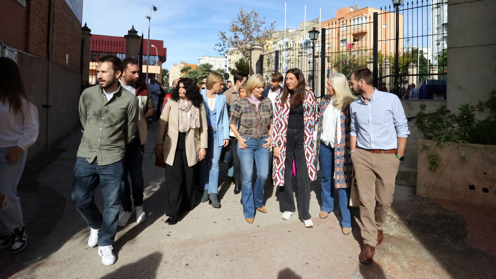 La consejera de Inclusión Social, Juventud, Familias e Igualdad, Loles López, en el Lora Tamayo