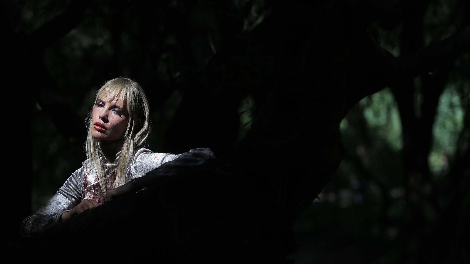 Rodaje de videoclips de Brisa Fenoy en el Campo de Gibraltar