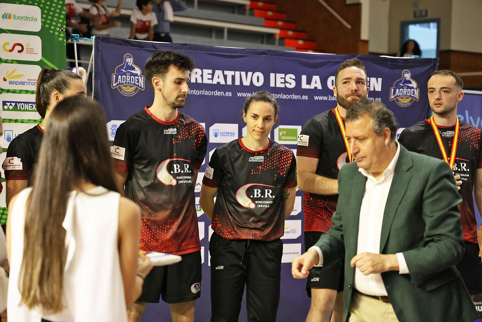 Imágenes de la final de liga de bádminton entre el IES La Orden y La RInconada