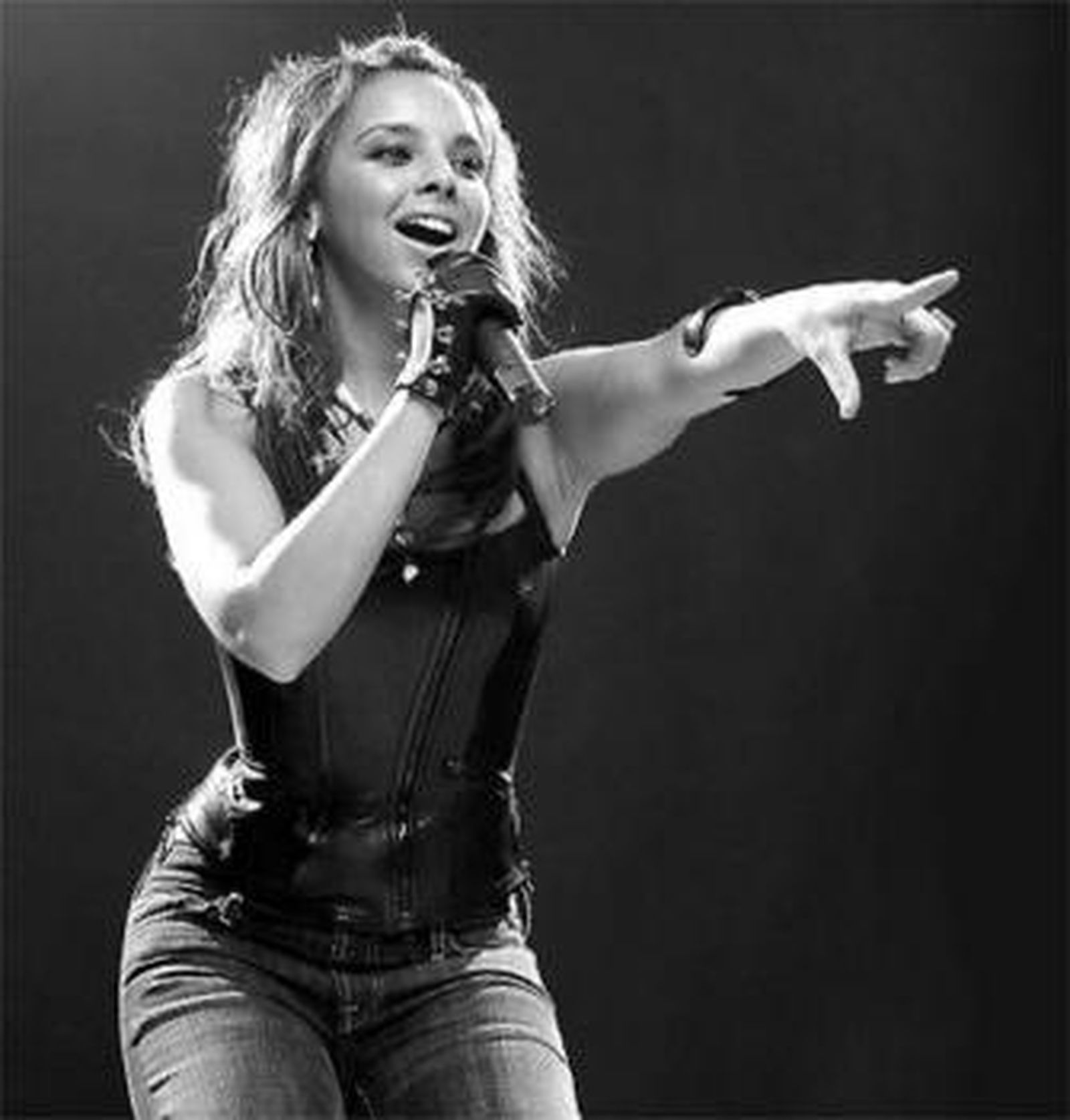 David Bisbal inaugurará la Feria de Málaga, tras los fuegos artificiales.