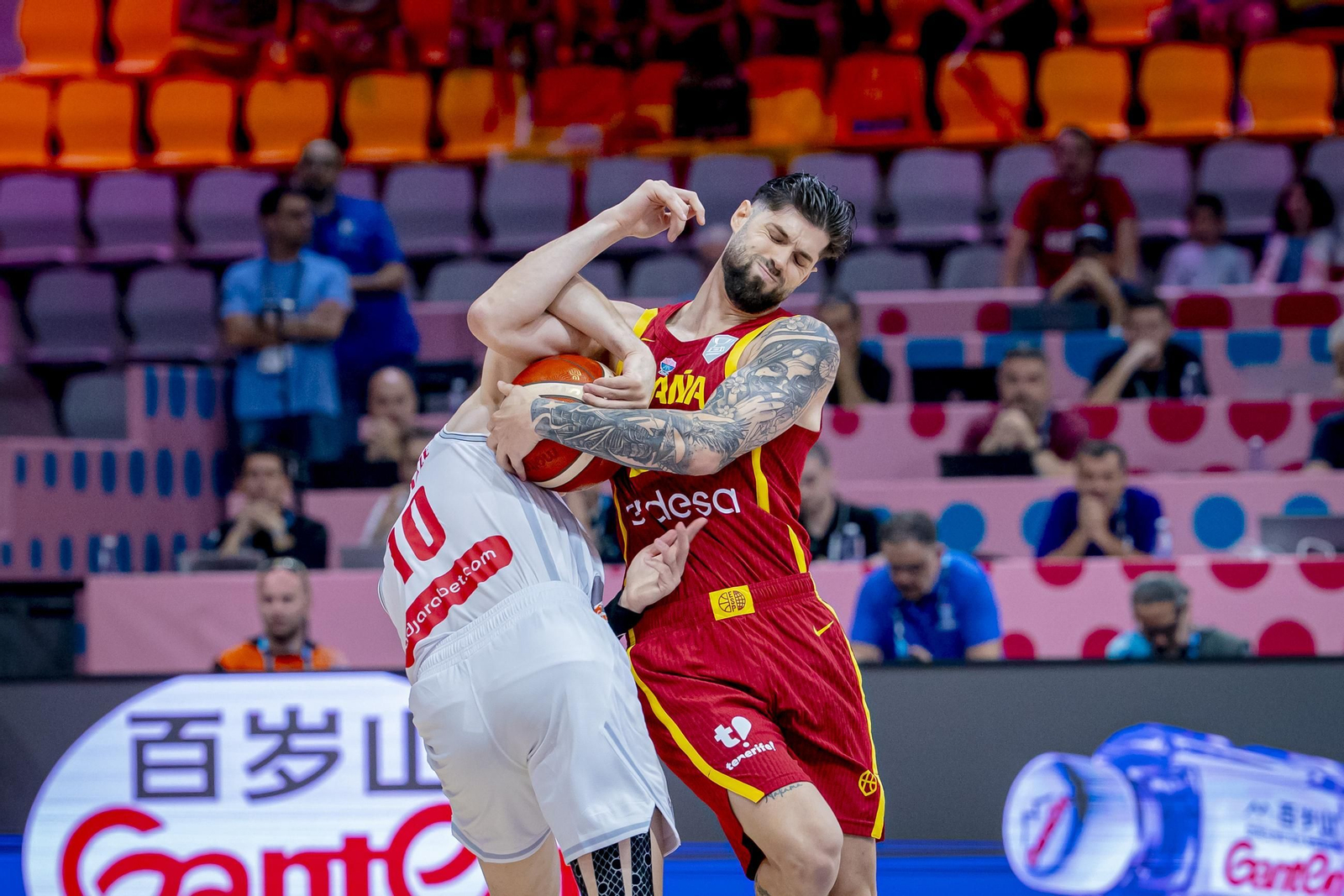 Las fotos del Georgia - España de baloncesto