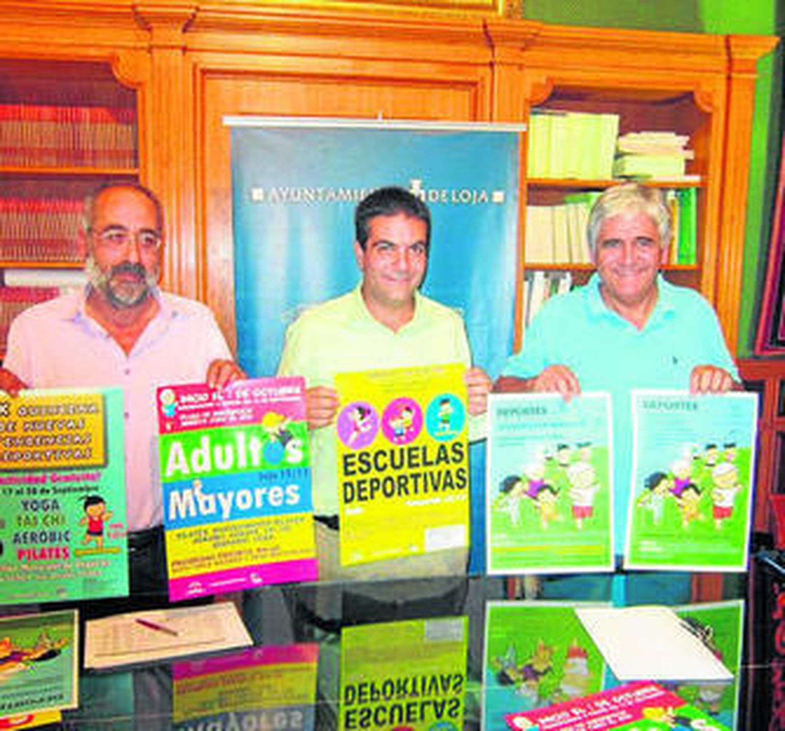 Un momento de la presentación de las actividades de Loja.