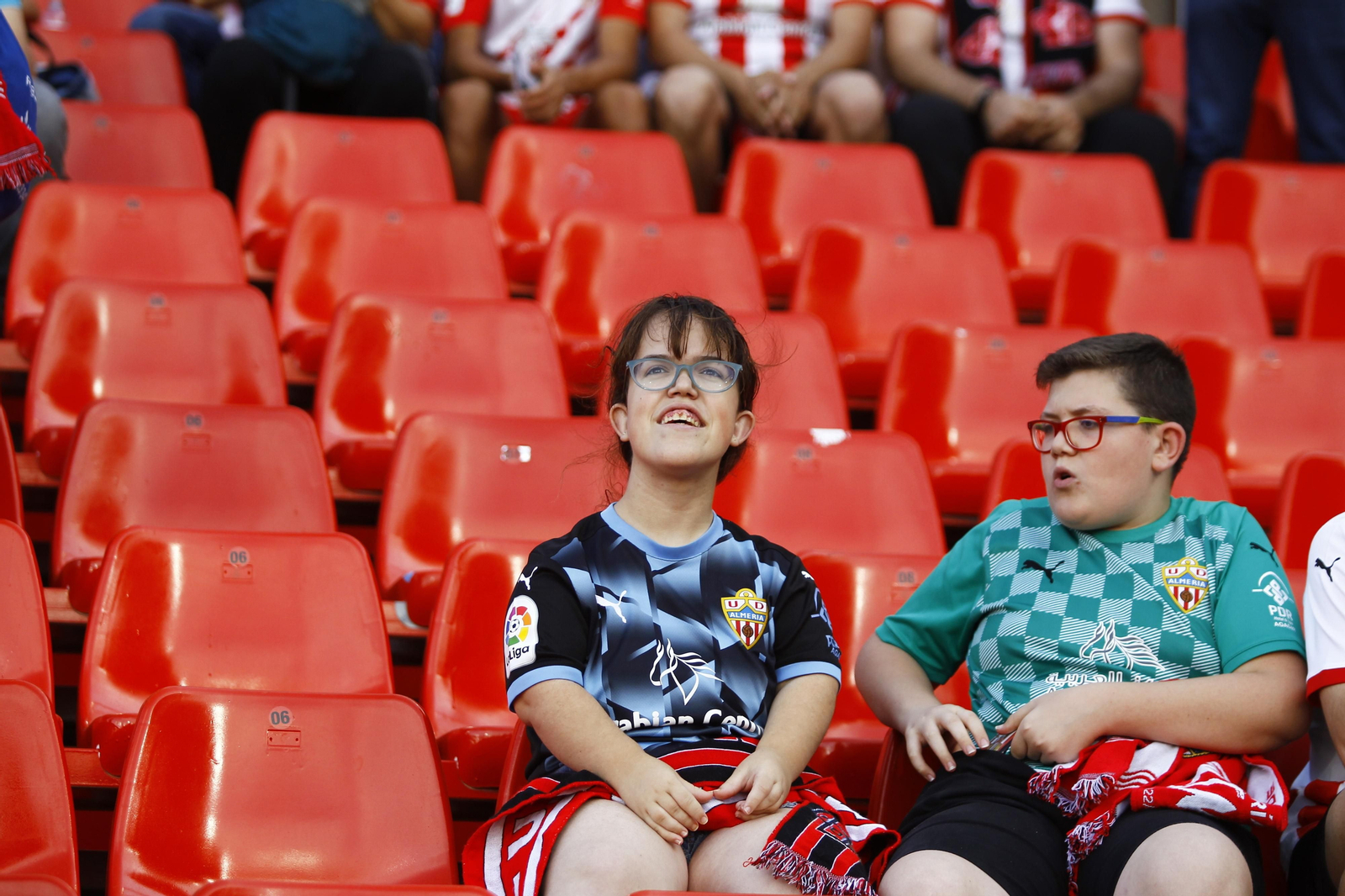 Imágenes del partido U.D. Almería-Real Valladolid C.F.