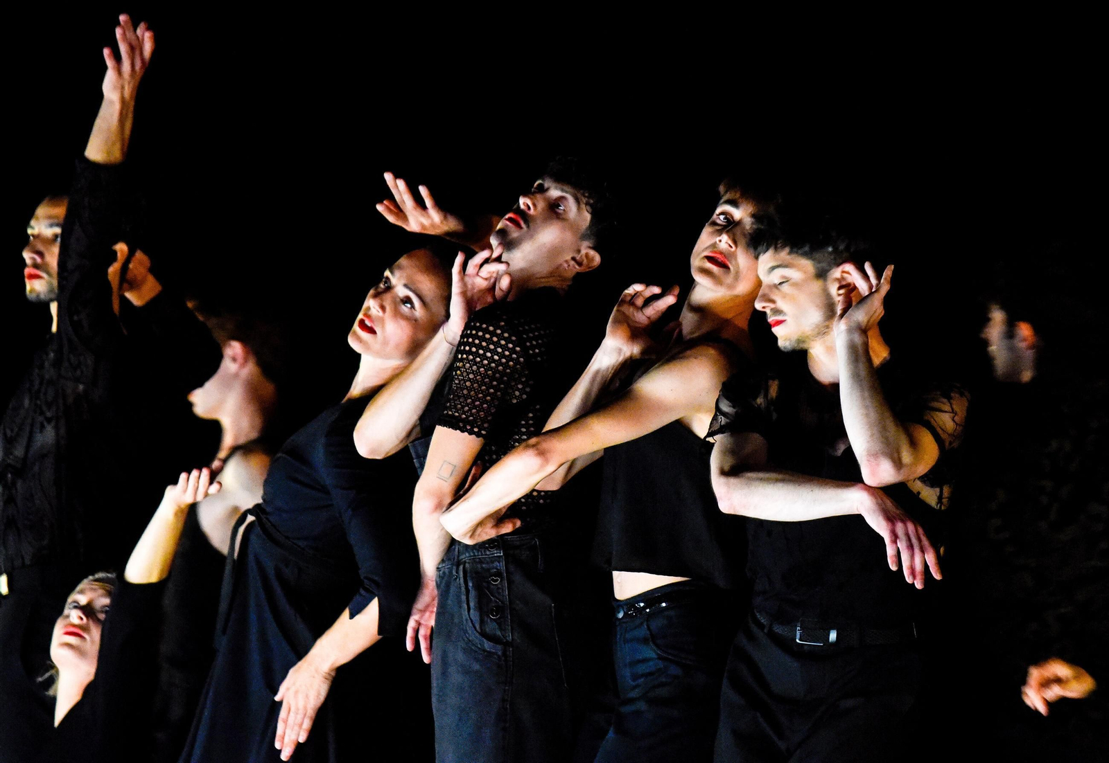 Una expresiva imagen del espectáculo presentado en el Teatro de la Maestranza.