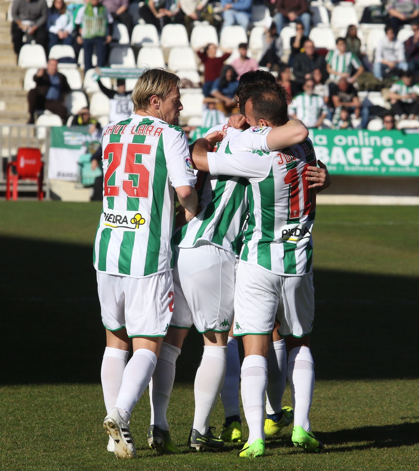 Las imágenes del Córdoba CF-UCAM Murcia