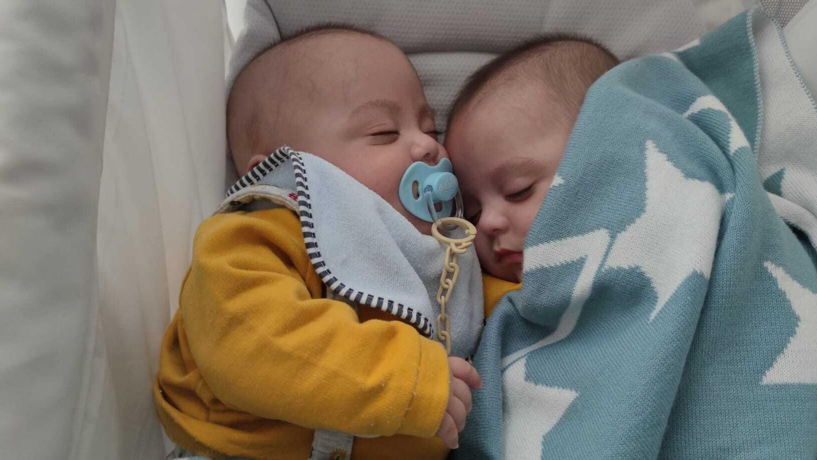 Elías y Noel en la actualidad.