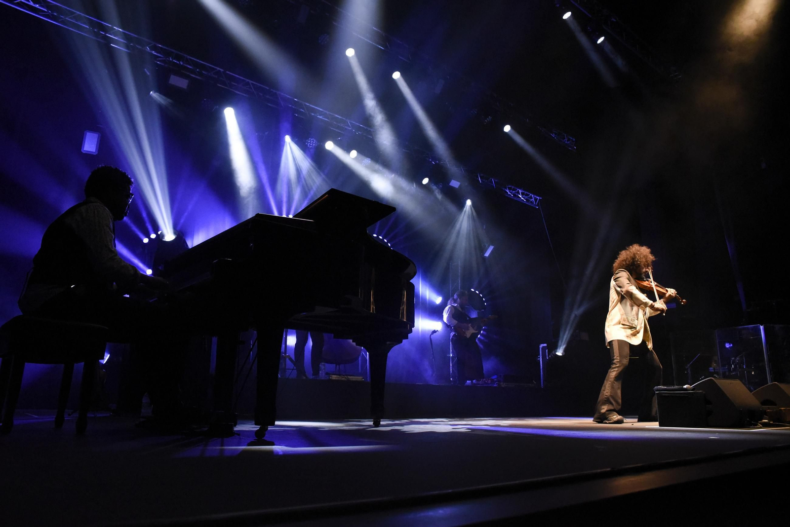 Fotos del concierto de Ara Malikian en La Línea
